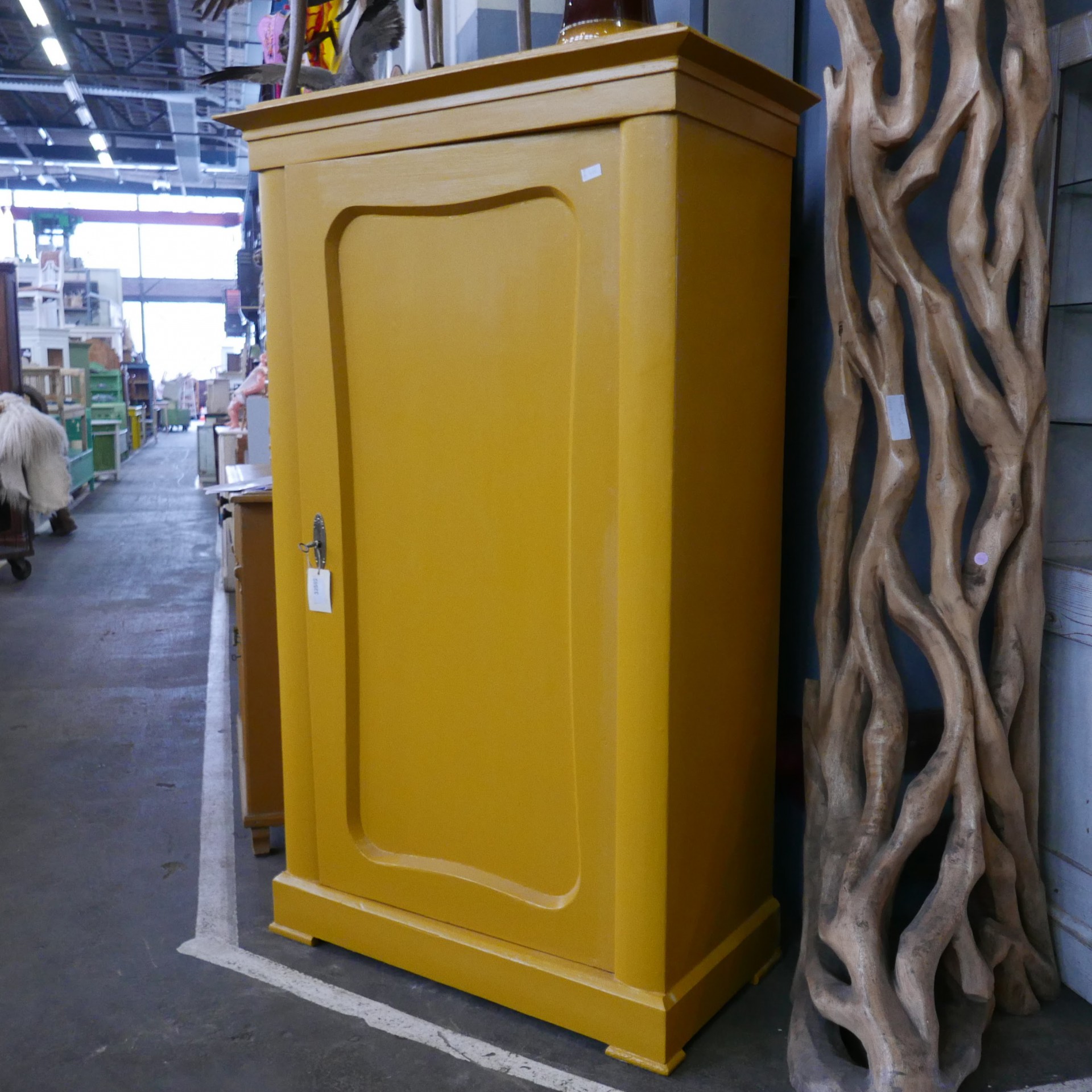 gele linnenkast