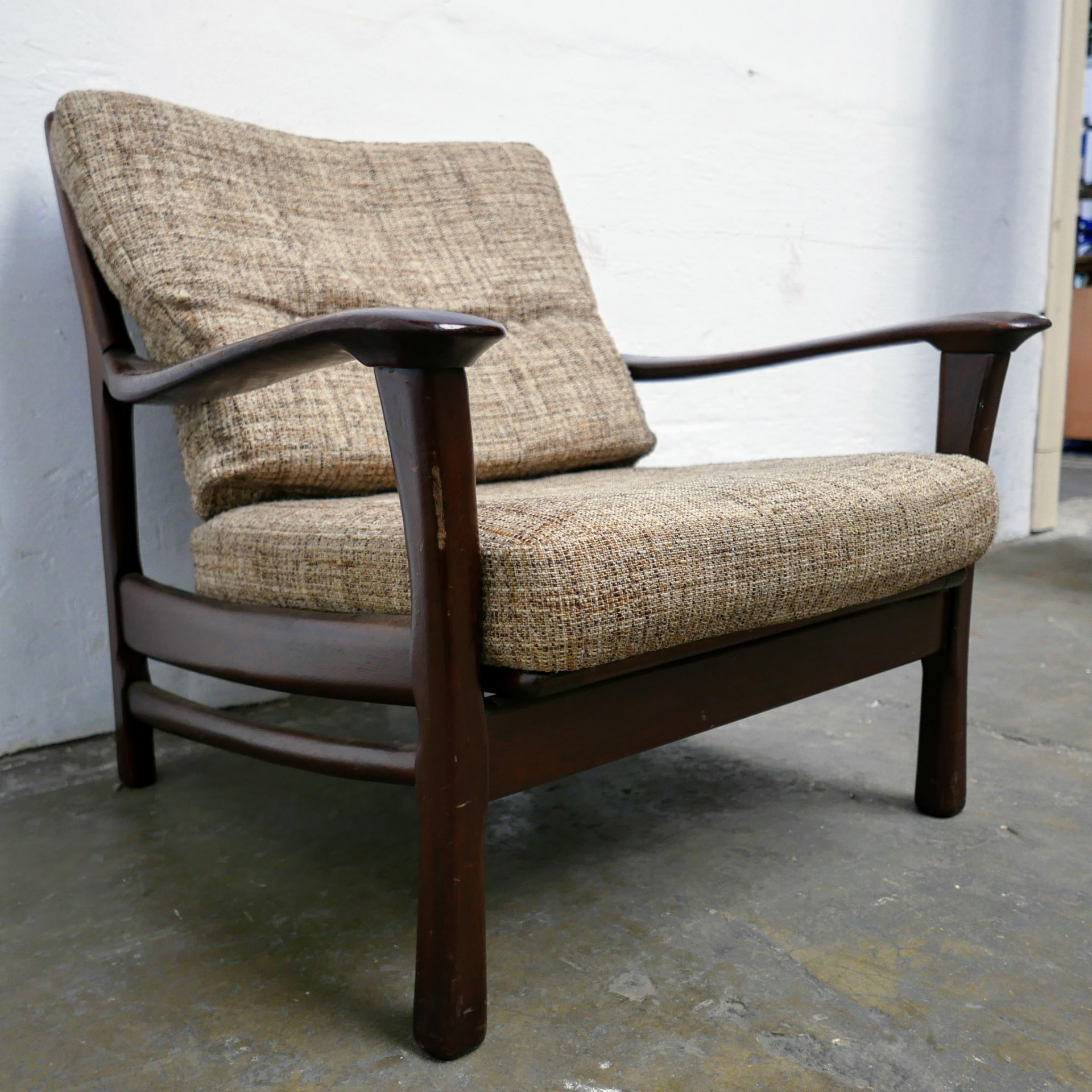 vintage houten fauteuil