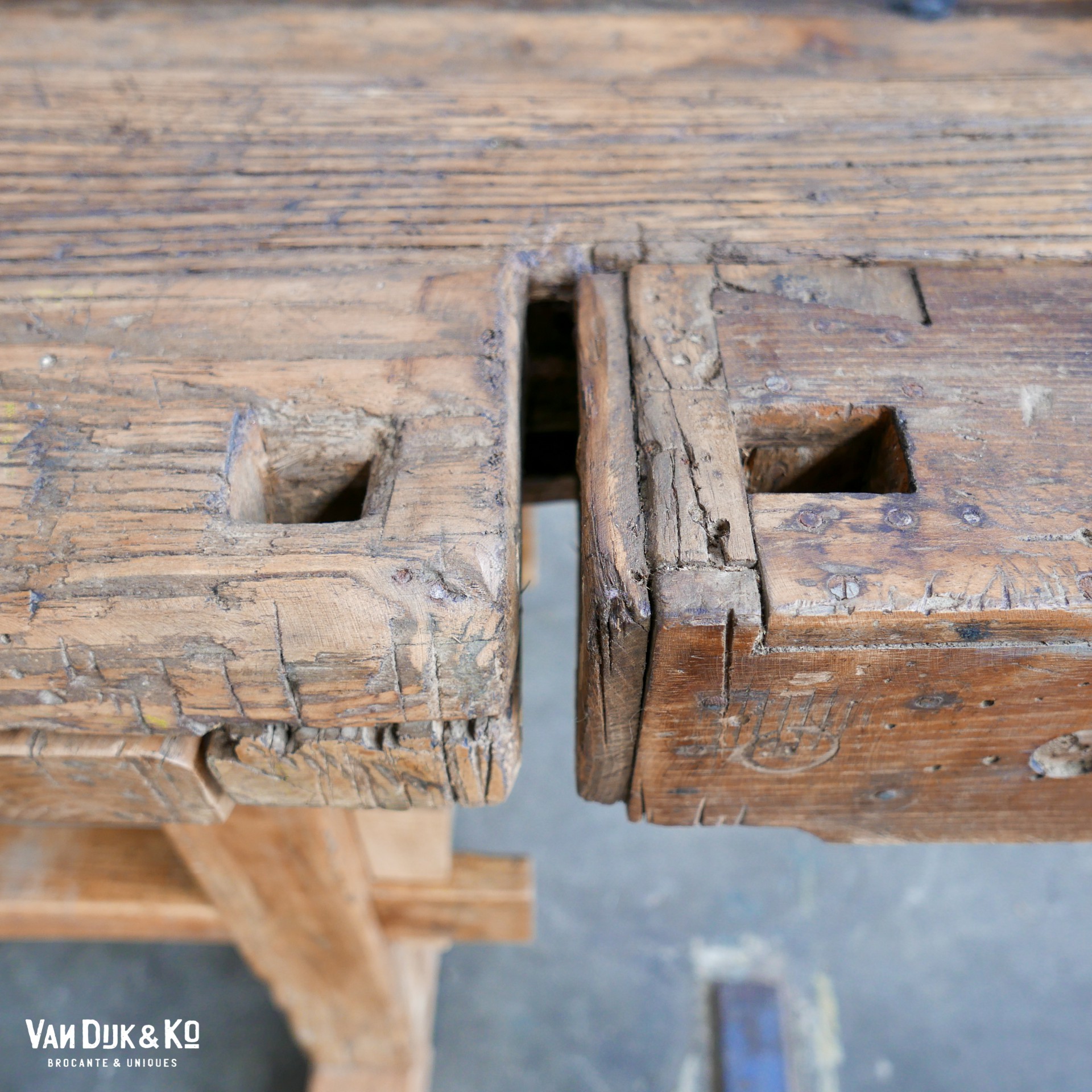 vintage houten werktafel