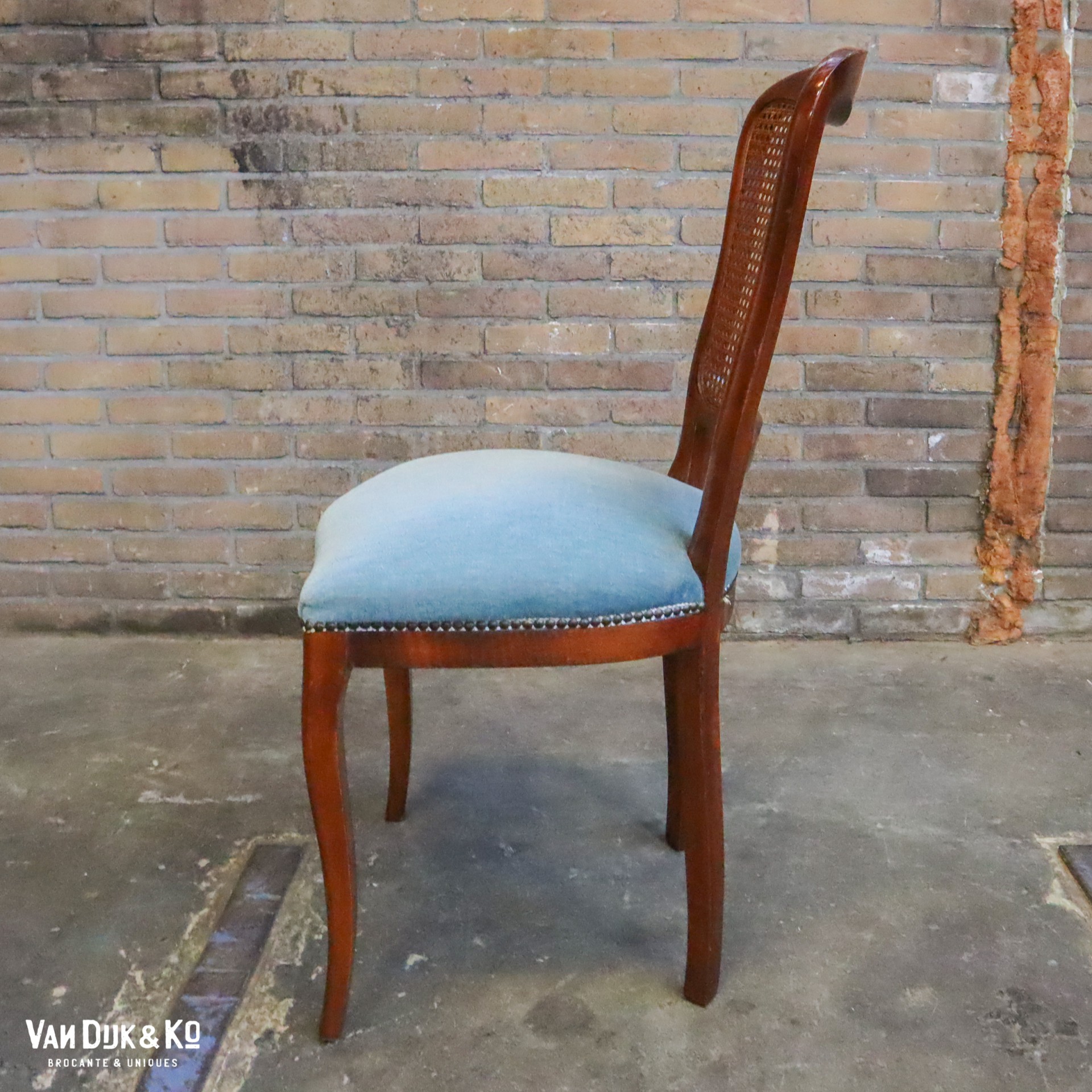 Vintage stoel met velours zitting - Afbeelding 2