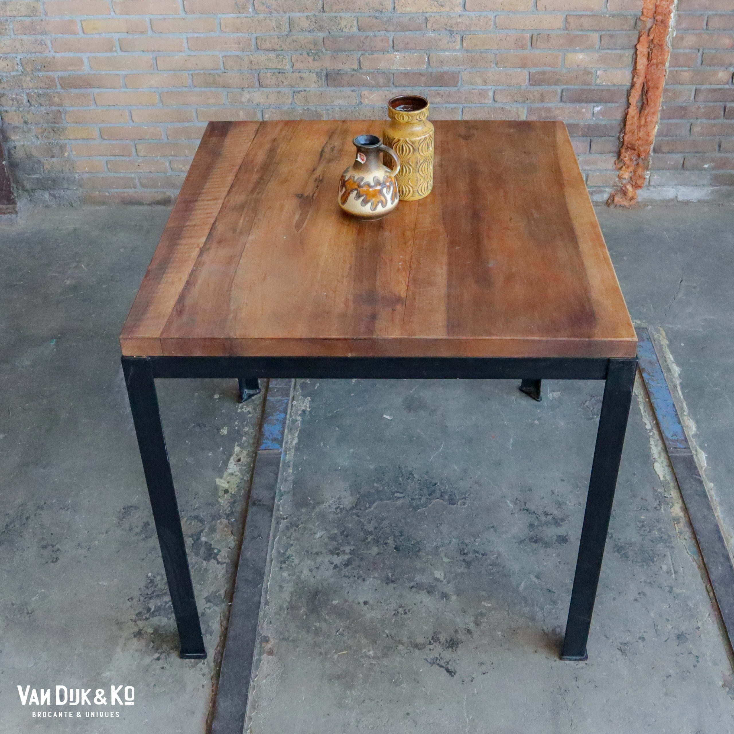Industriële tafel - Afbeelding 3