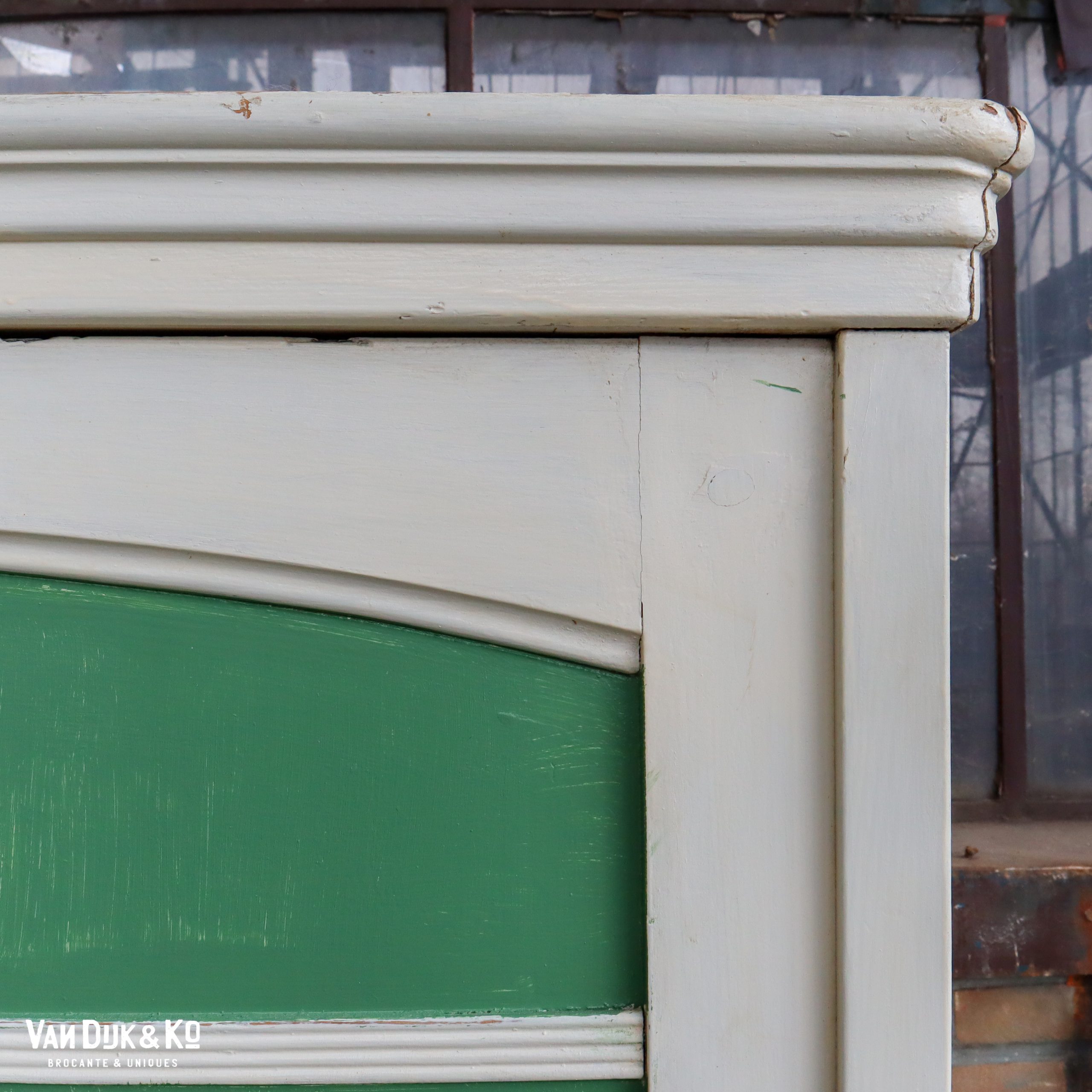 Groen-witte linnenkast - Afbeelding 4