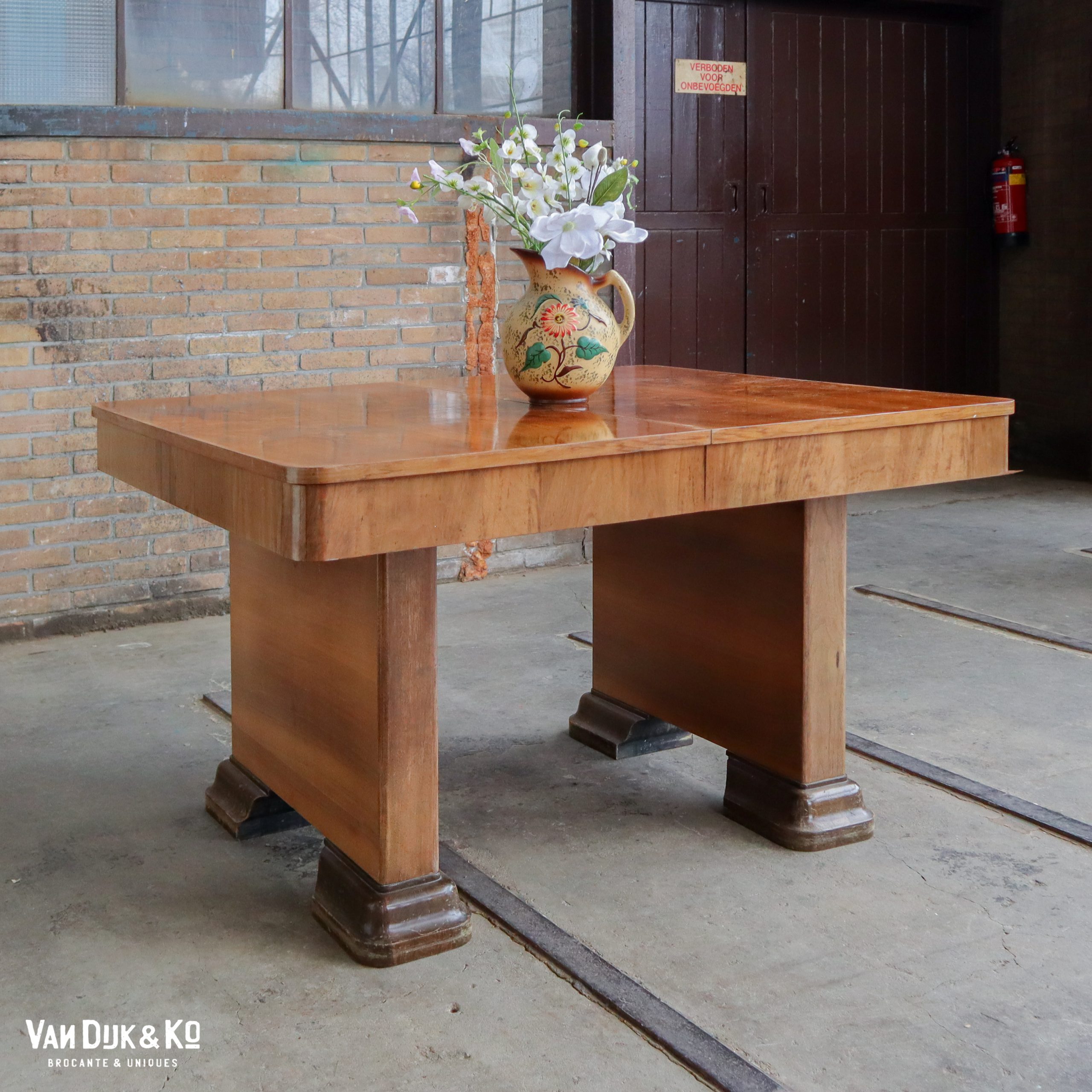 Vintage houten eettafel