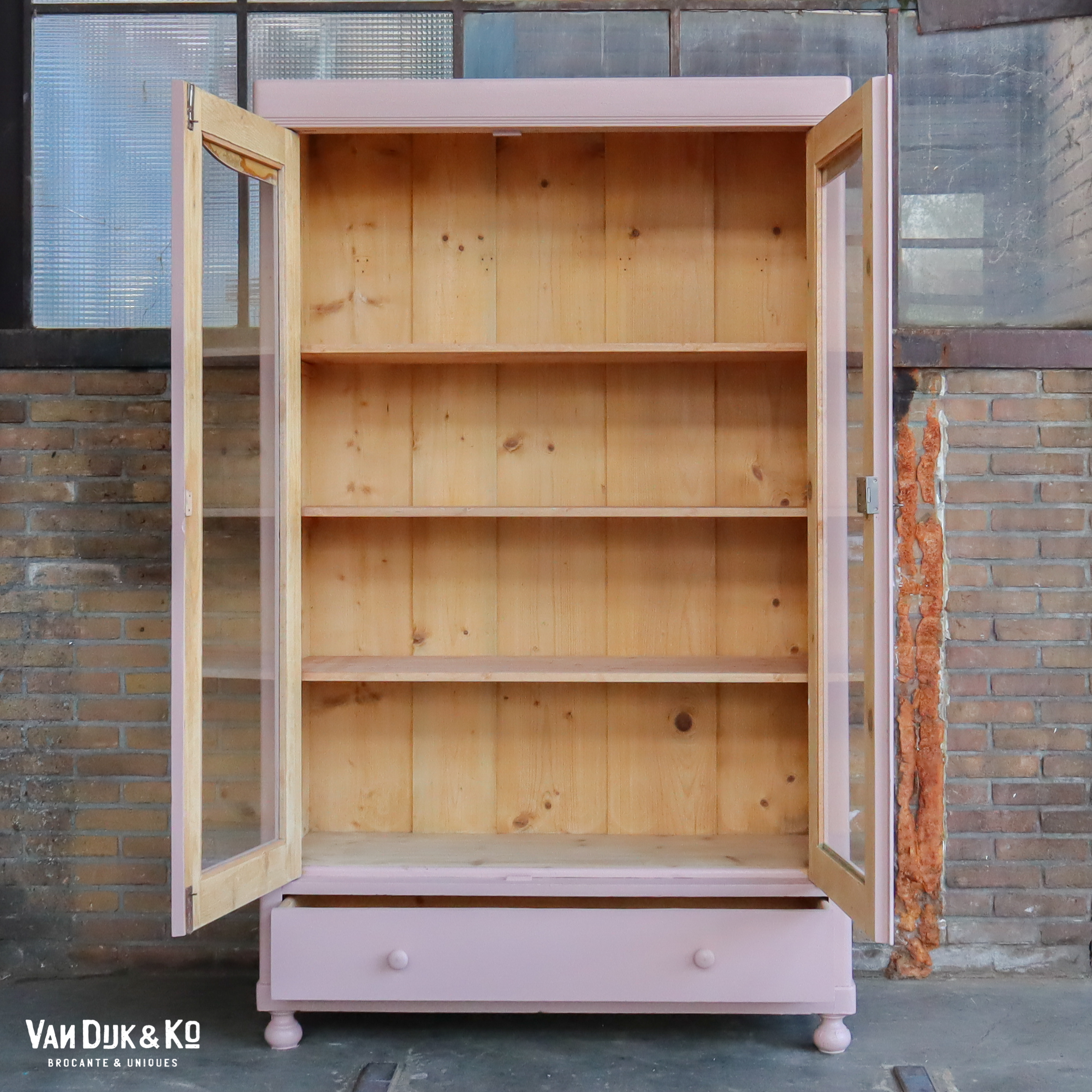 Roze vitrinekast - Afbeelding 3