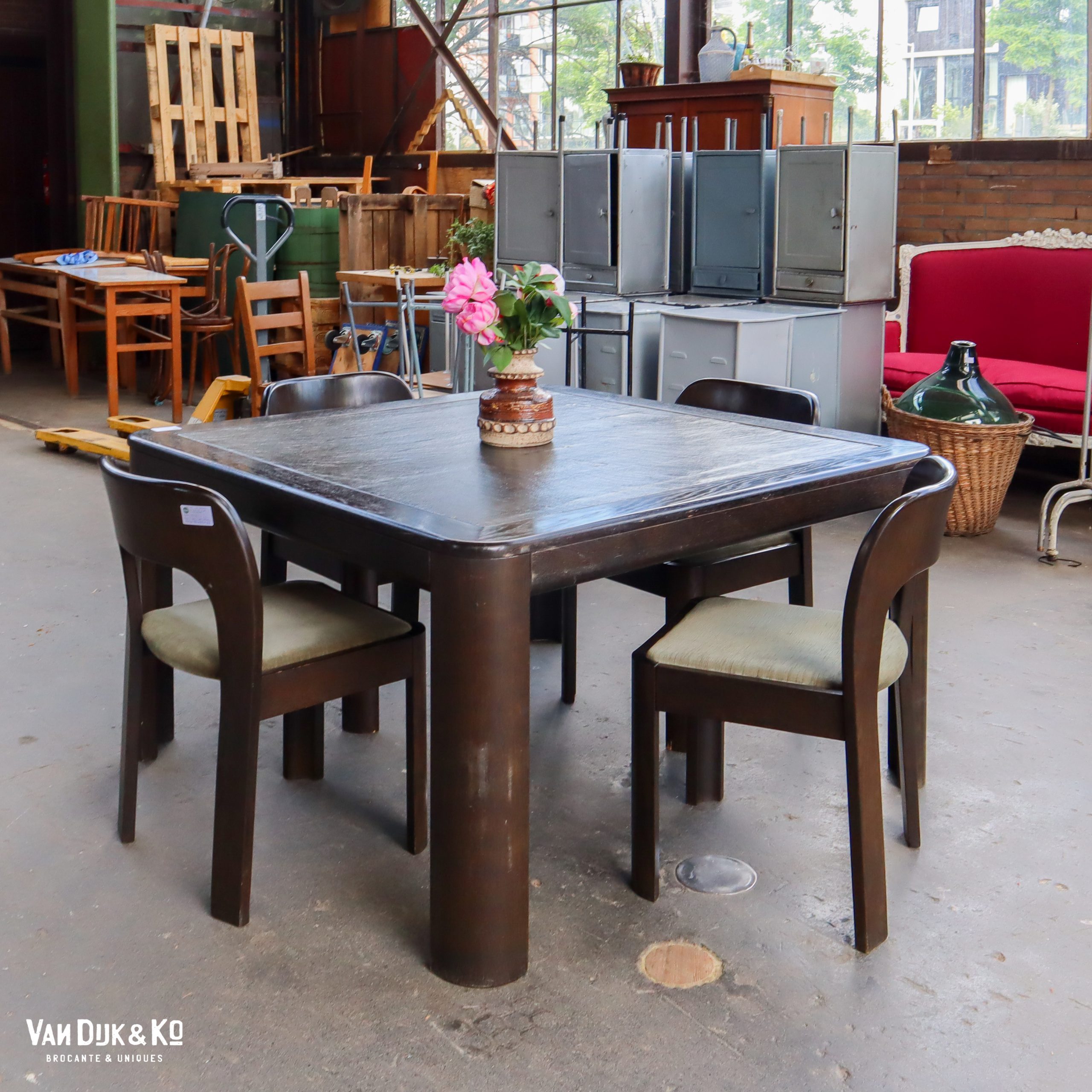 Vintage eettafel - Afbeelding 4