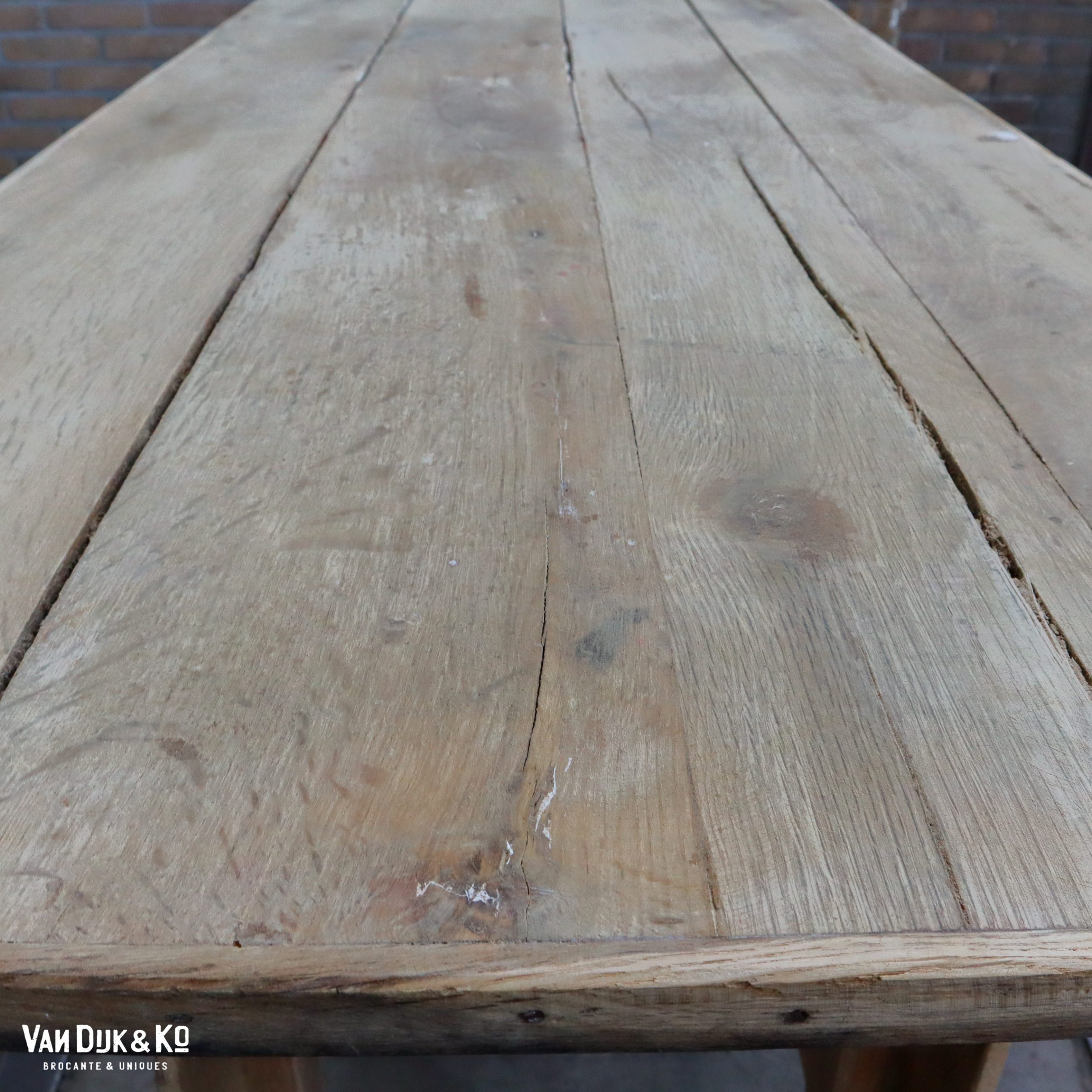 Houten tafel - Afbeelding 8