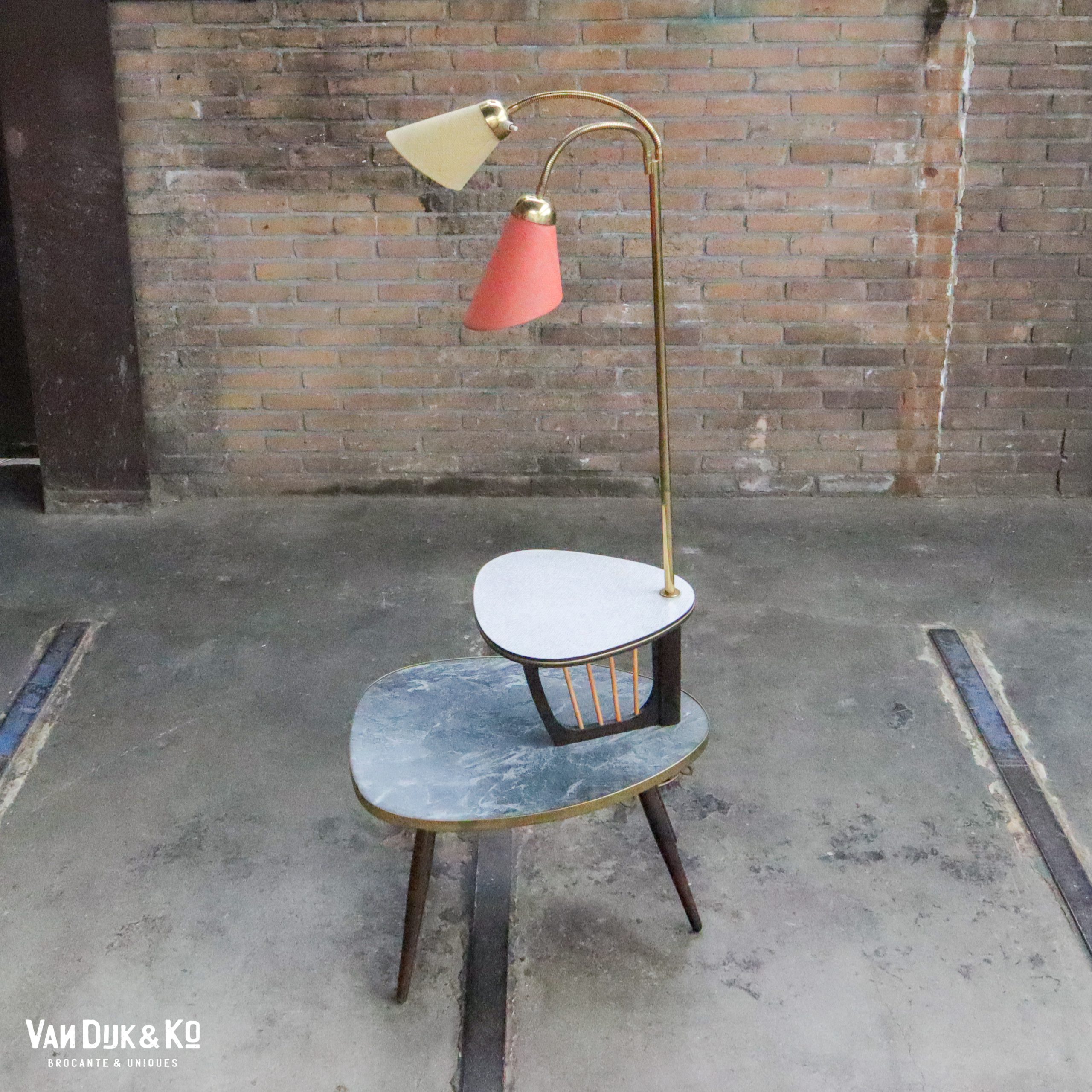 Vintage formica vloerlamp met tafeltjes - Afbeelding 2