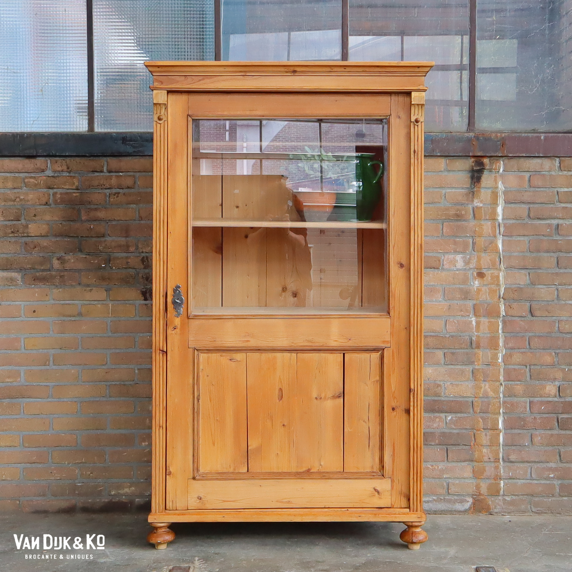 Grenen eendeurs vitrinekast - Afbeelding 2