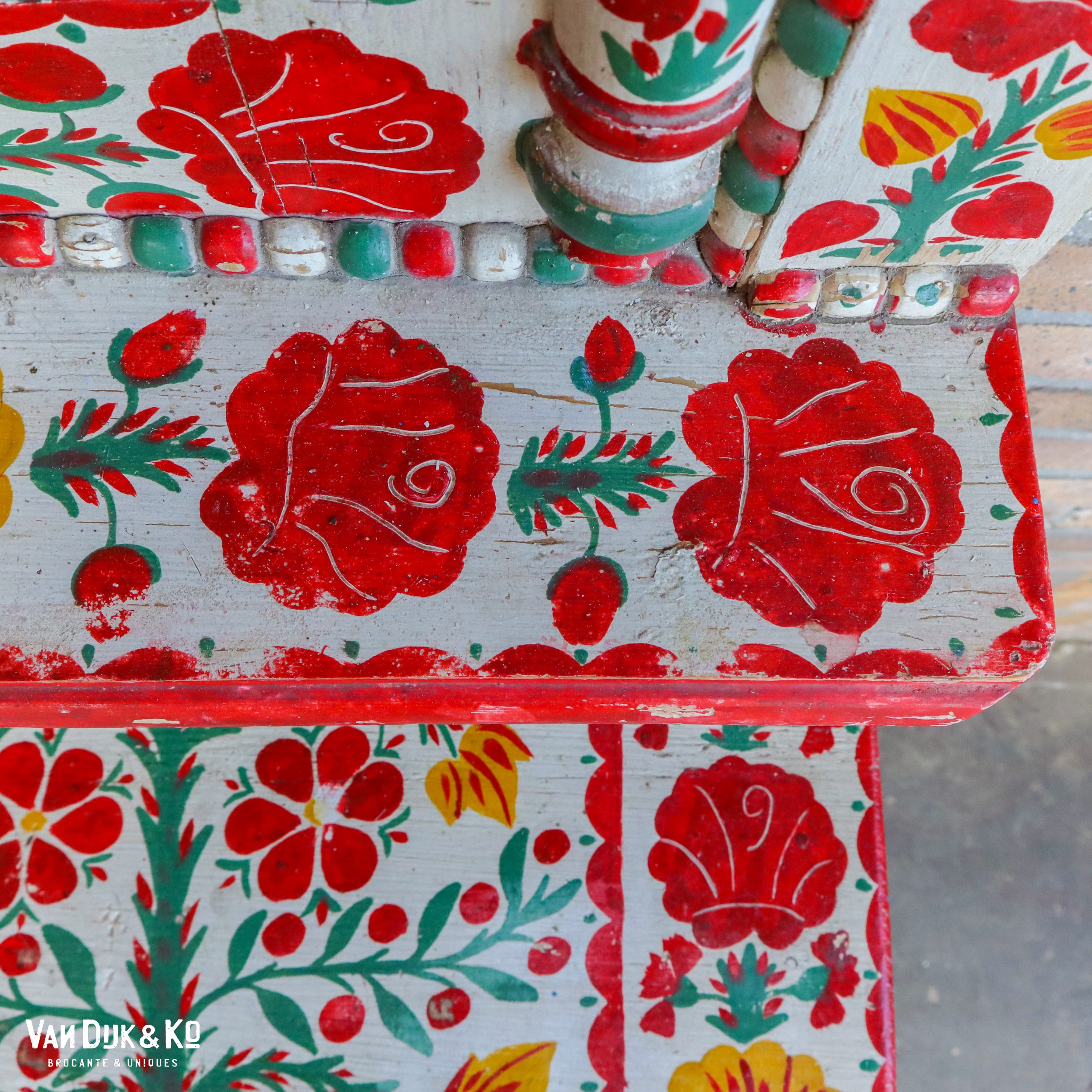 Roemeense handbeschilderde kaptafel - Afbeelding 7