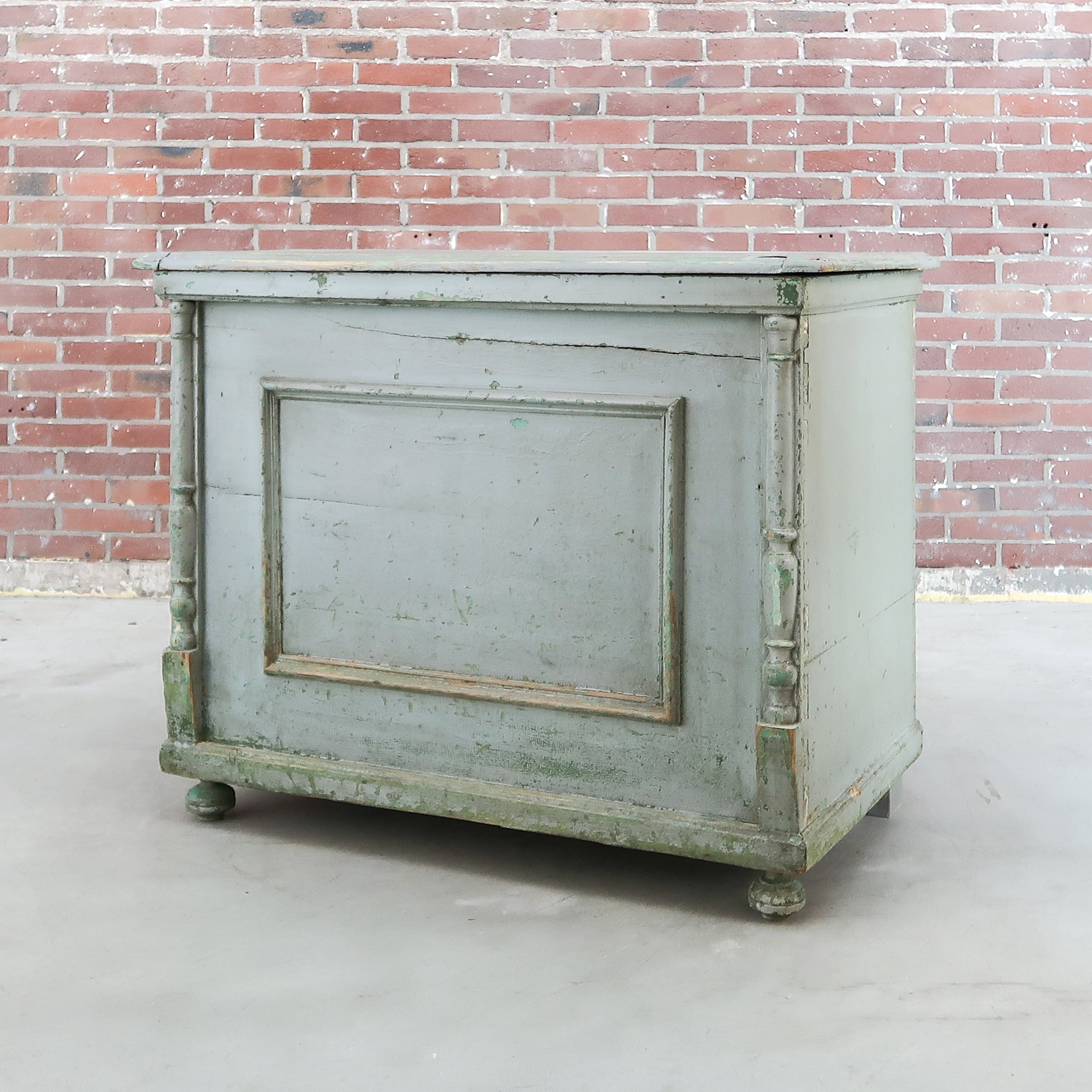 Brocante-Truhe