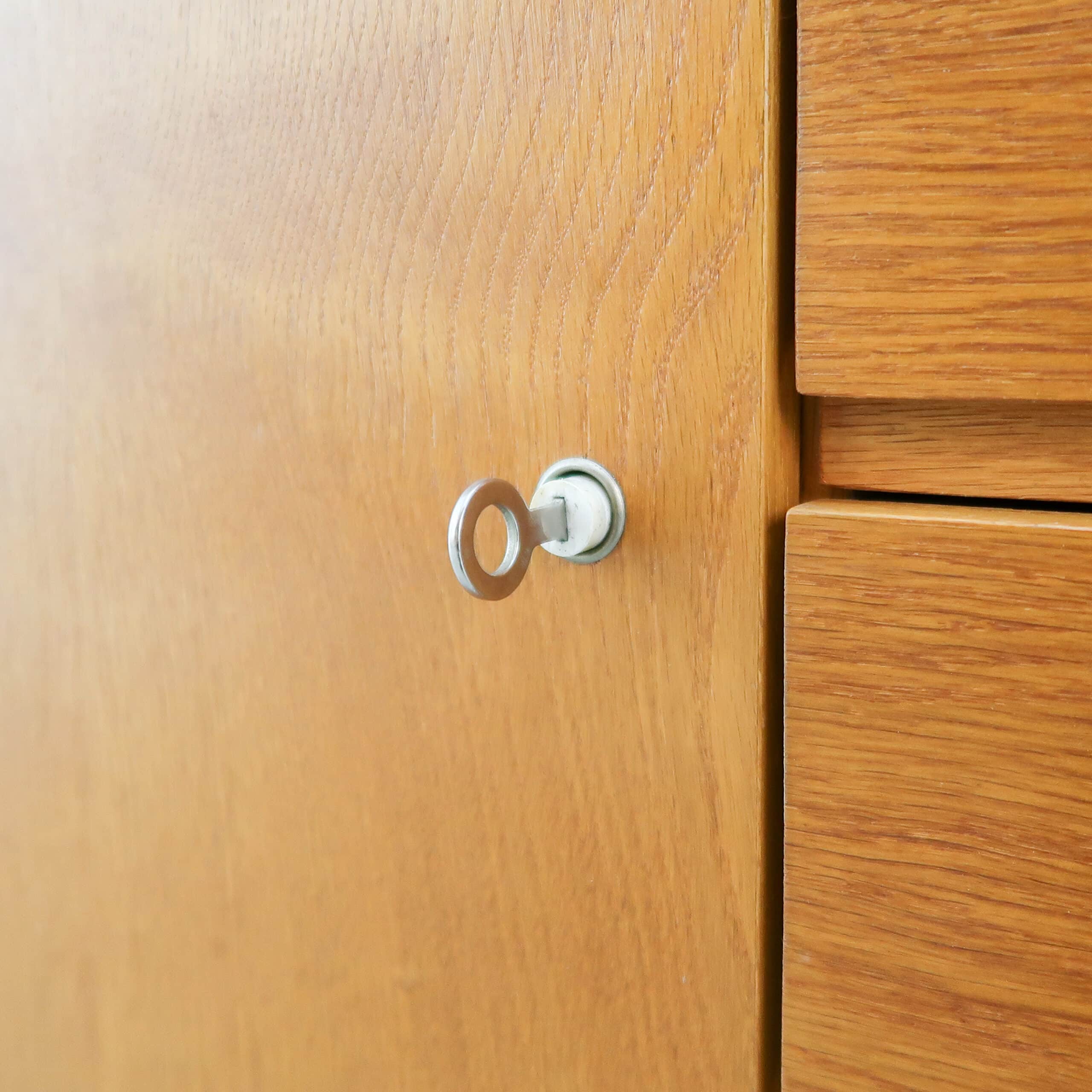Sideboard aus der Mitte des Jahrhunderts von Jiří Jiroutek - Bild 8