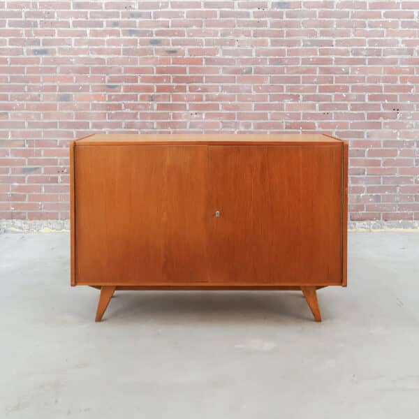 Vintage Anrichte - Interier Praha
