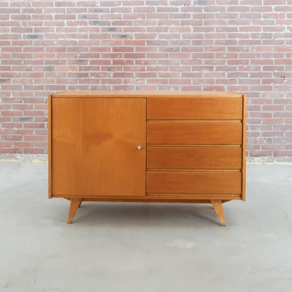 Mid-Century Sideboard von Jiří Jiroutek