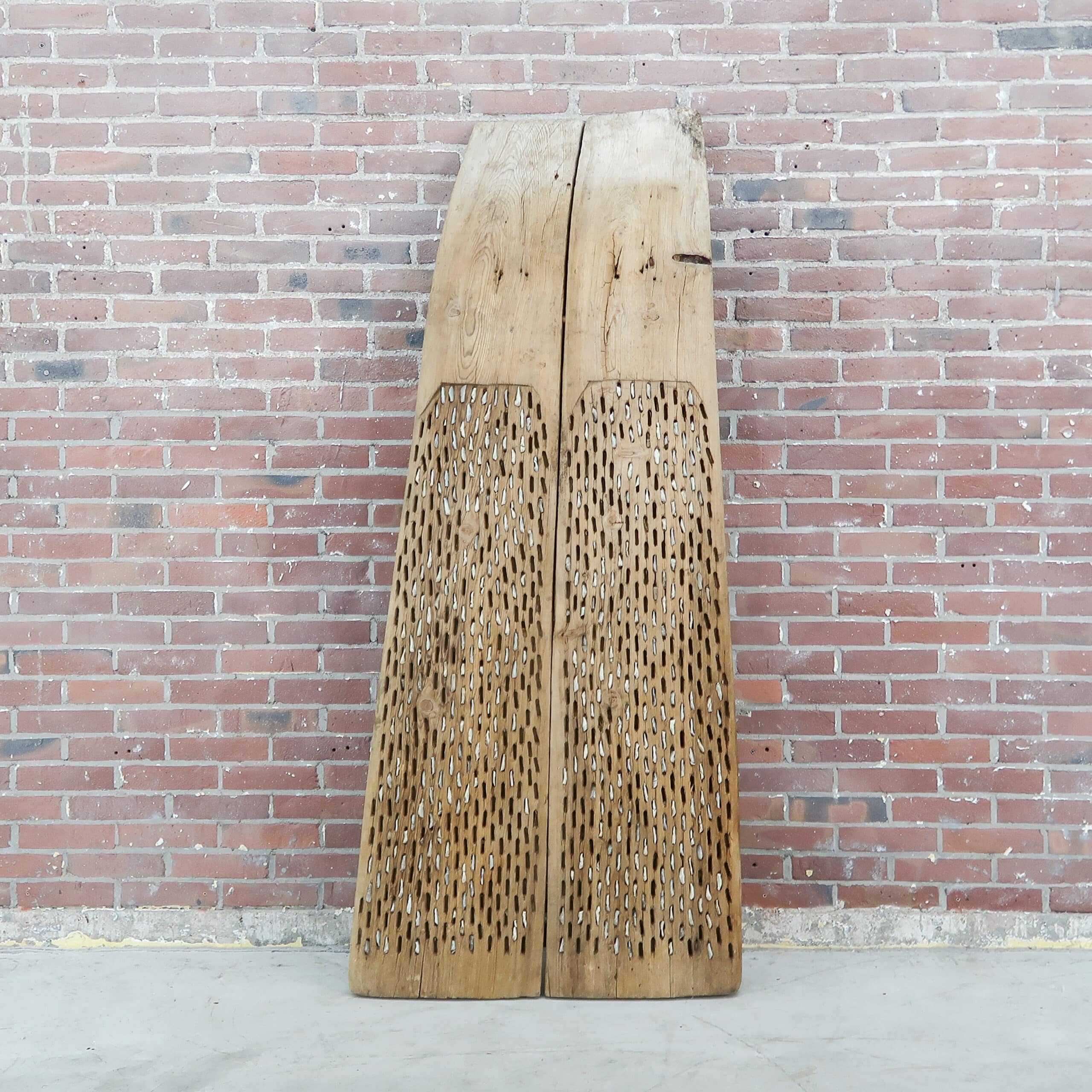 Authentischer Dreschwagen aus Holz