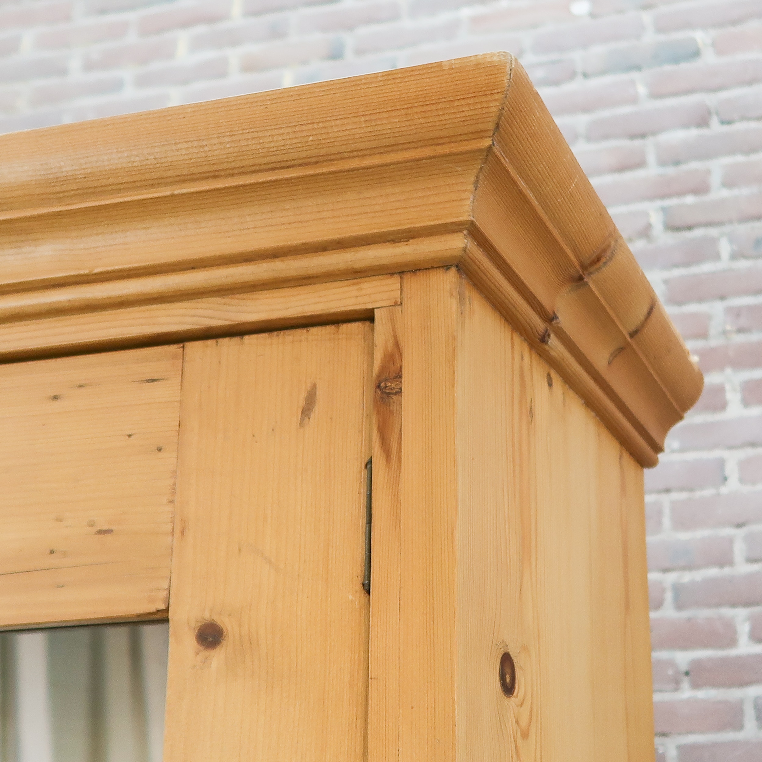 Großes Sideboard aus Kiefernholz - Bild 5