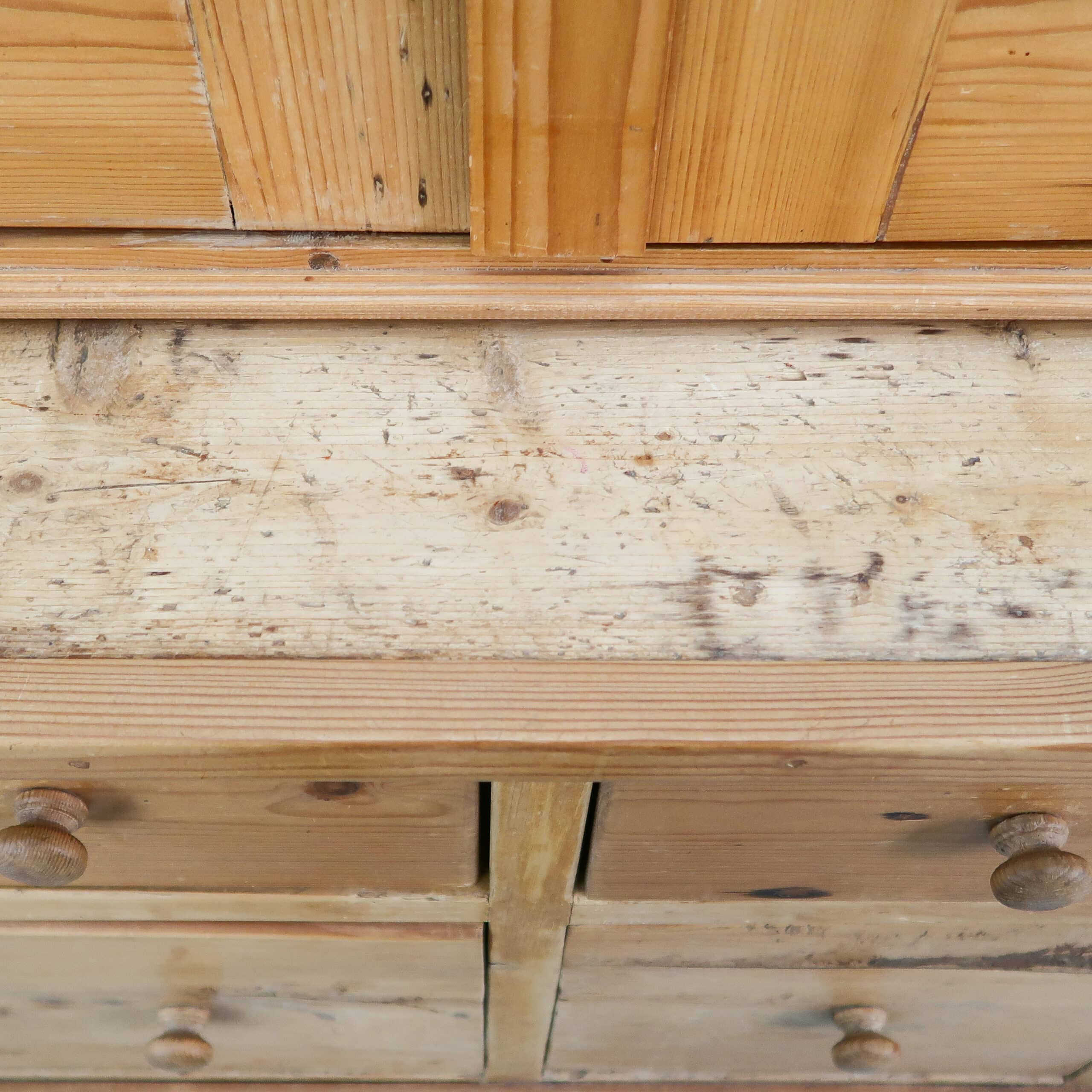 Großes Sideboard aus Kiefernholz - Bild 6