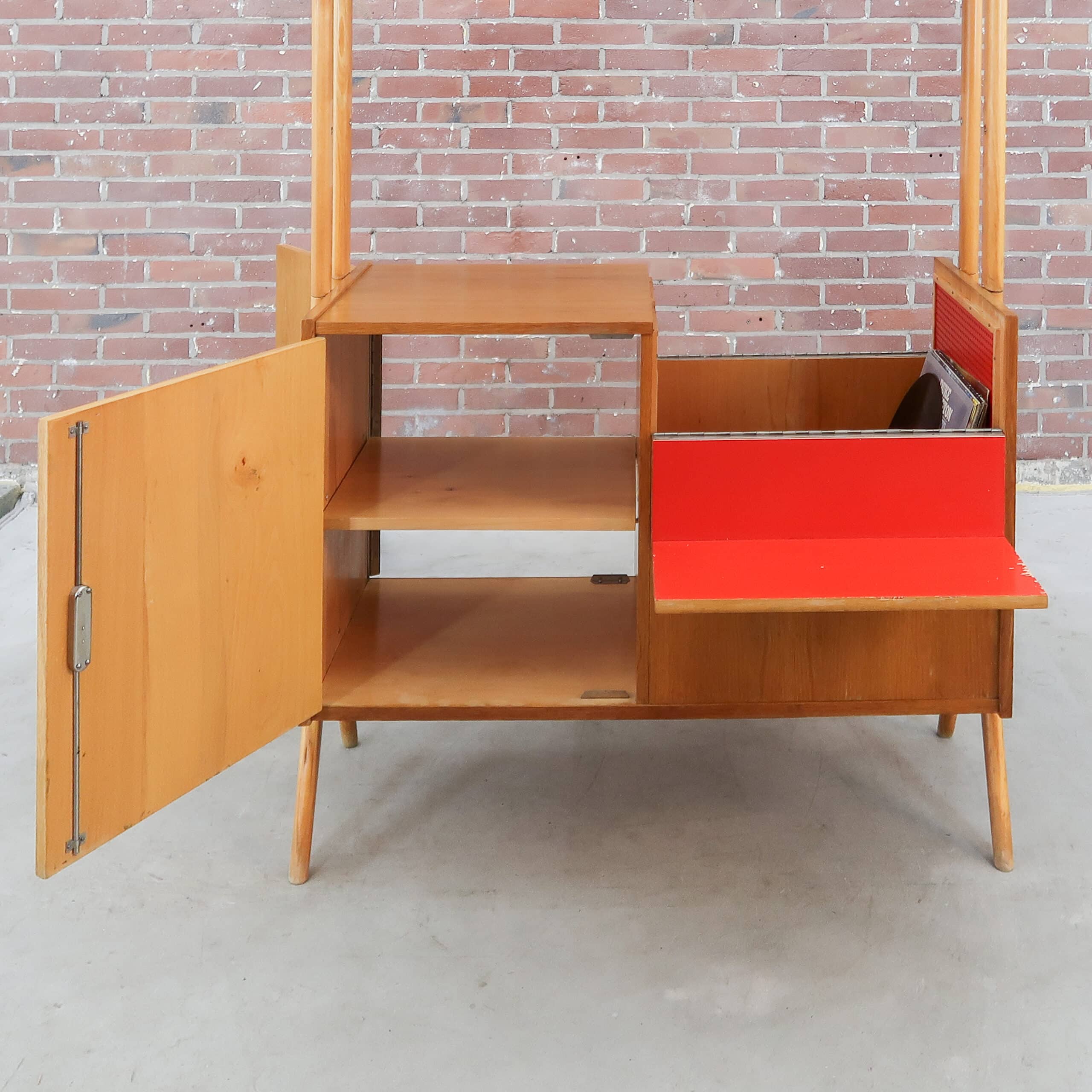 Vintage-Highboard - Tatra Nábytok - Bild 3