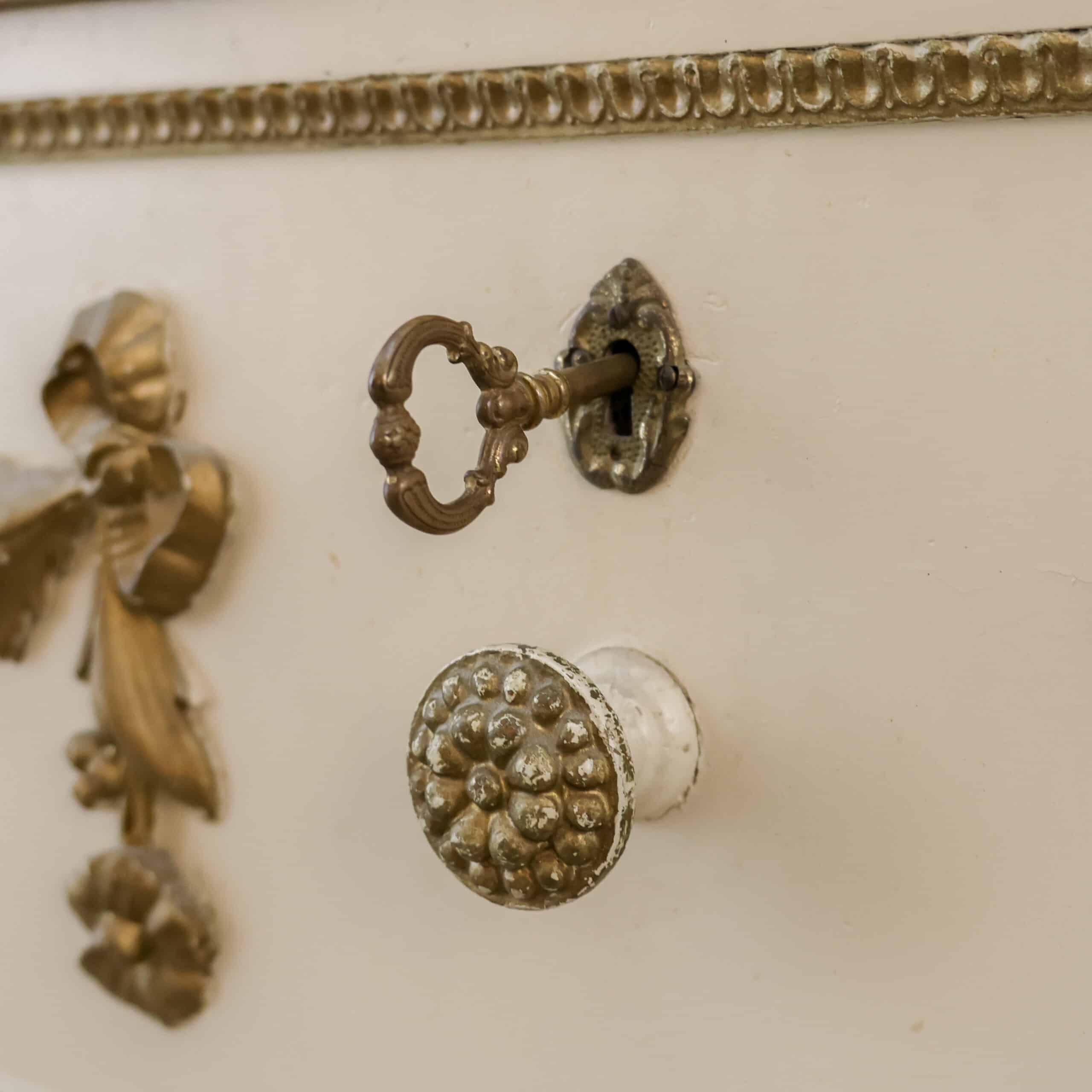 Vintage Vitrine - Louis XVI Stil - Bild 7
