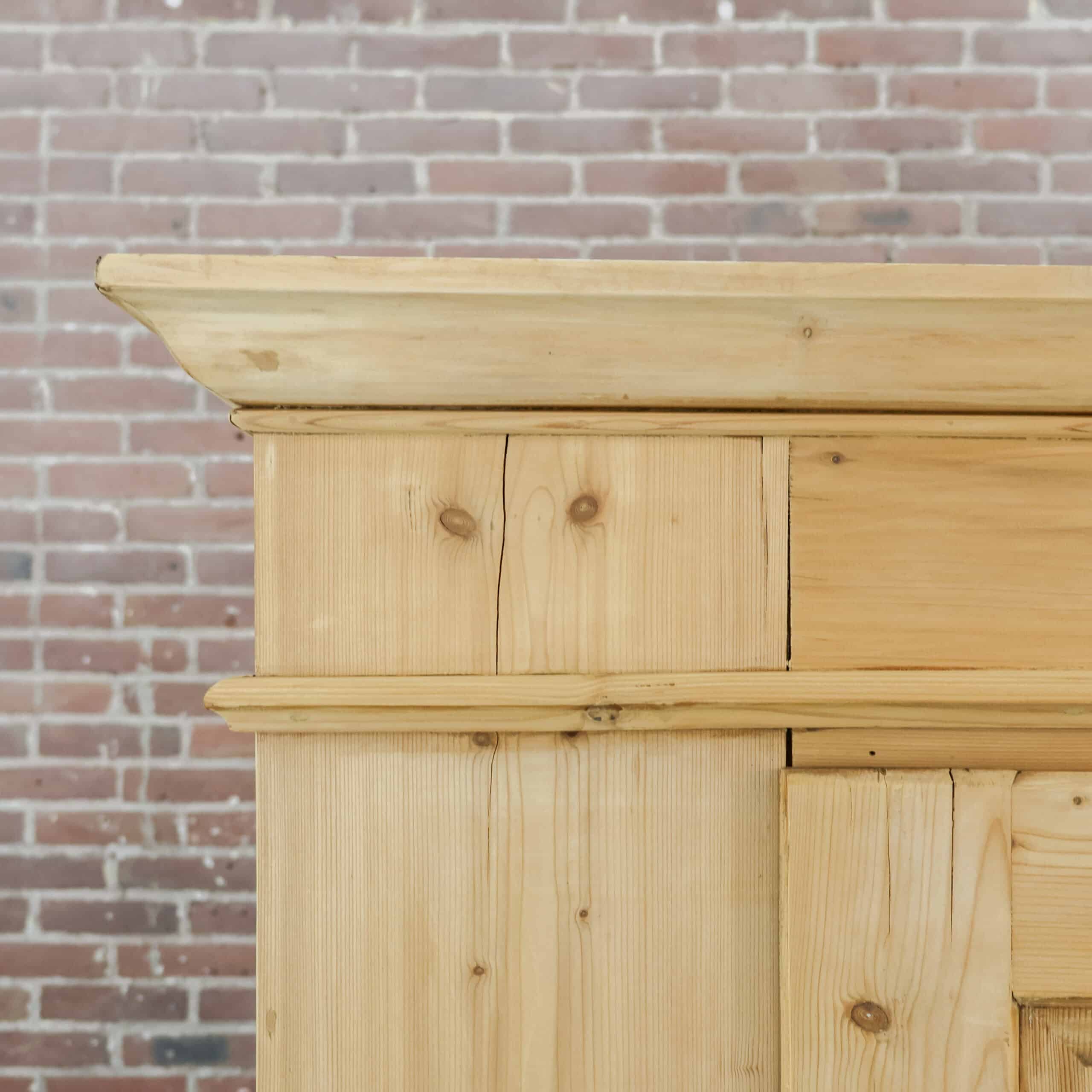 Eintüriger Kleiderschrank aus Kiefernholz - Bild 5