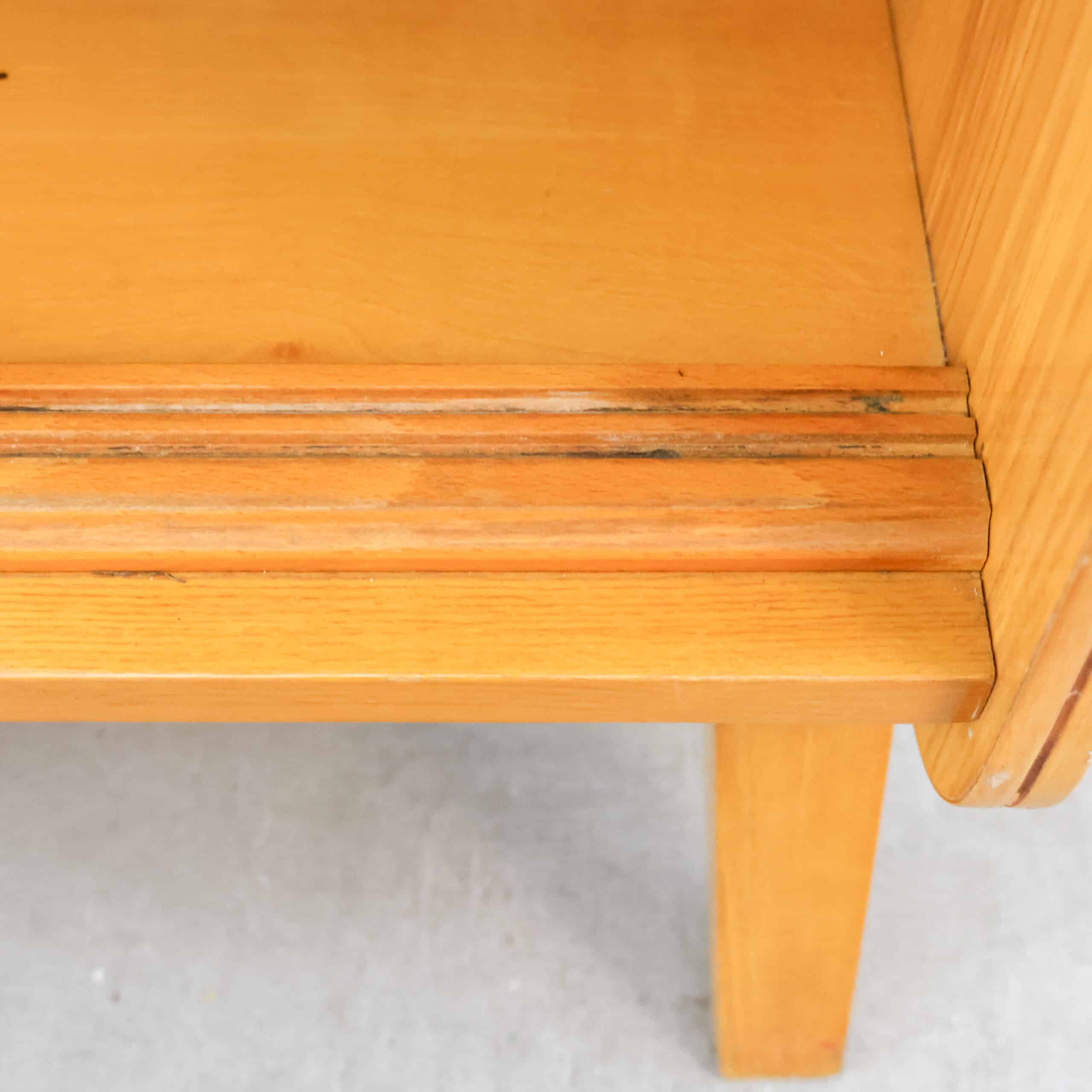 Vintage-Bücherregal – Novy Domov – Abbildung 8