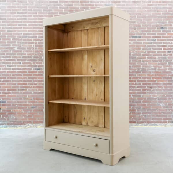 Taupe offenes Bücherregal