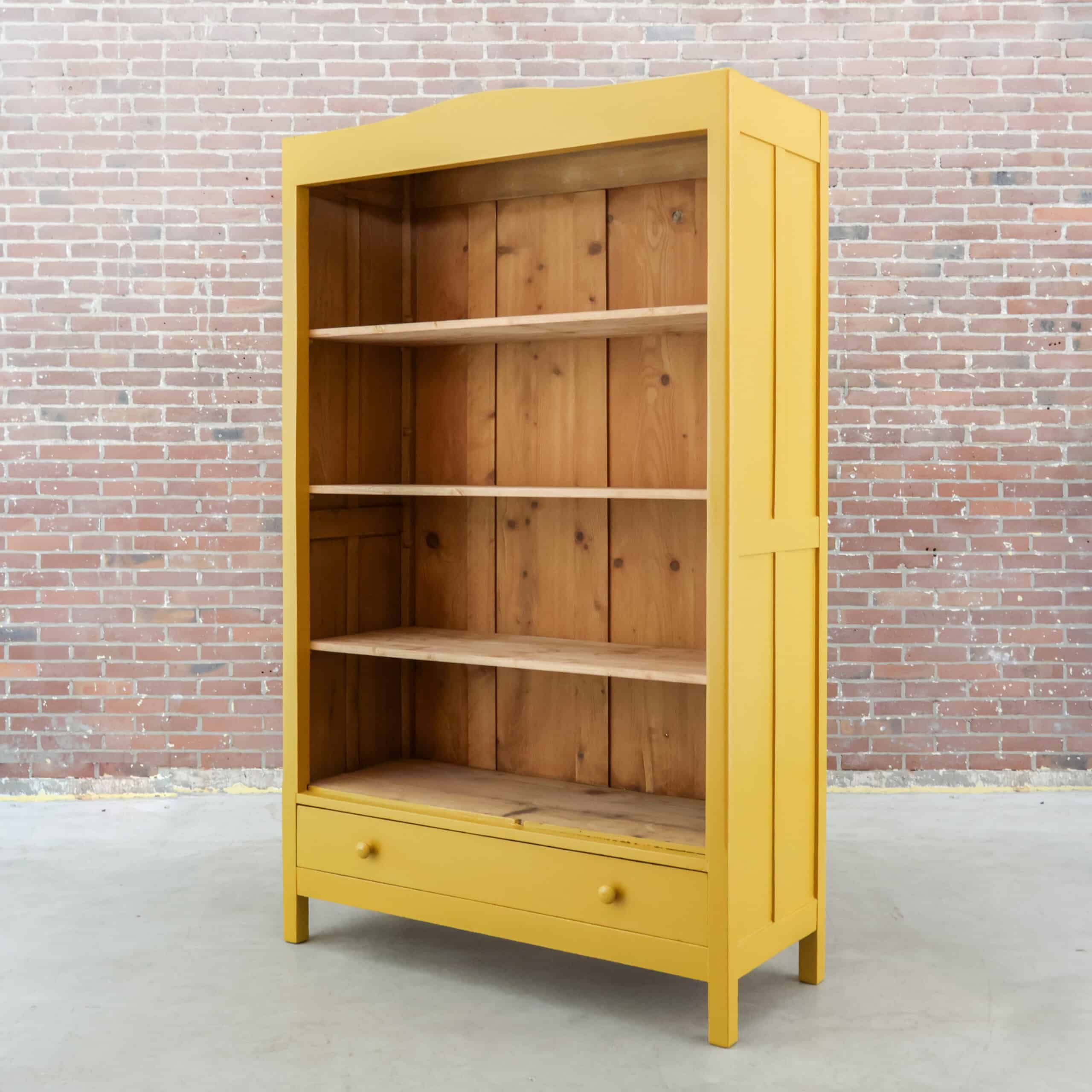 Offenes Bücherregal