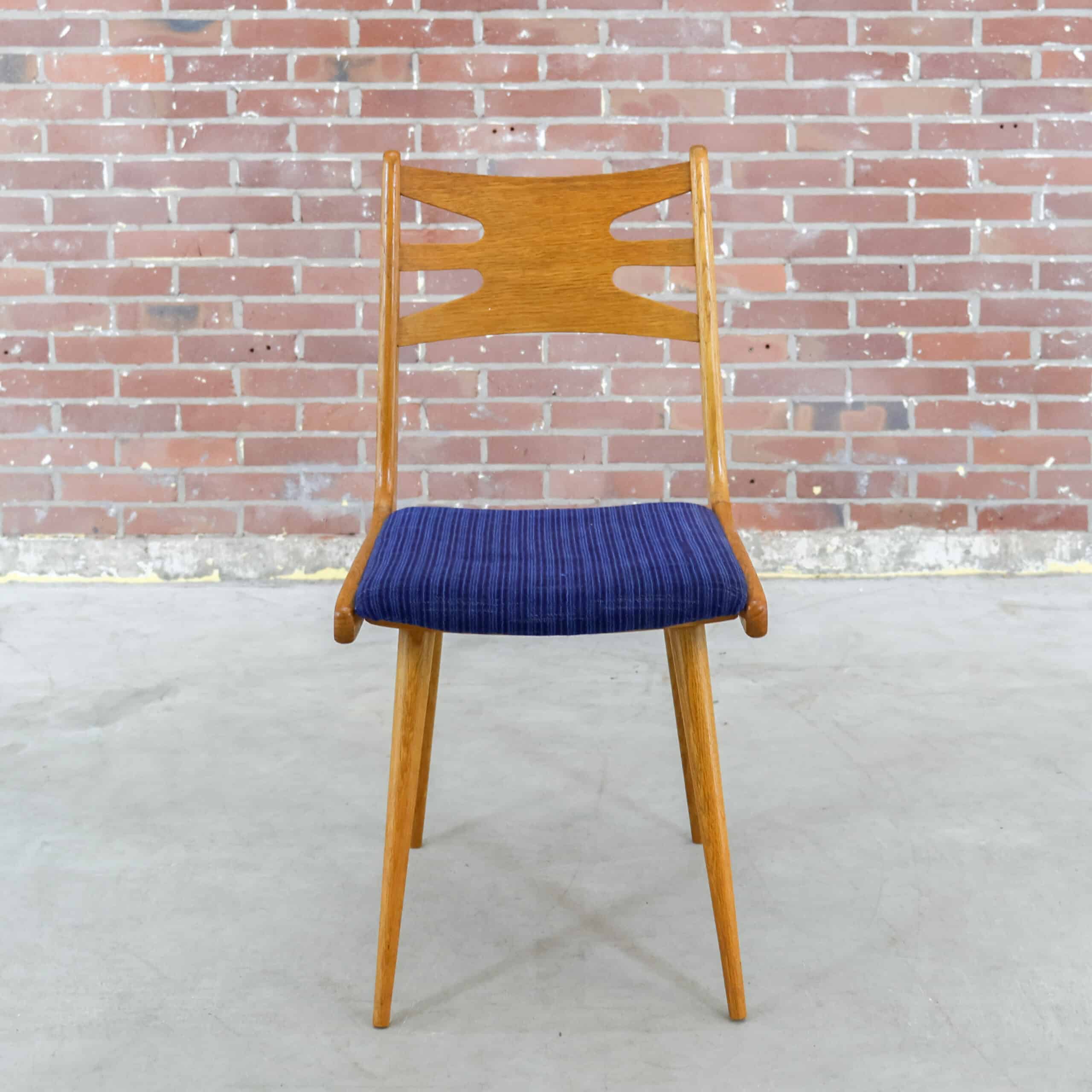 Mid-Century-Stühle – Antonín Šuman – Abbildung 2