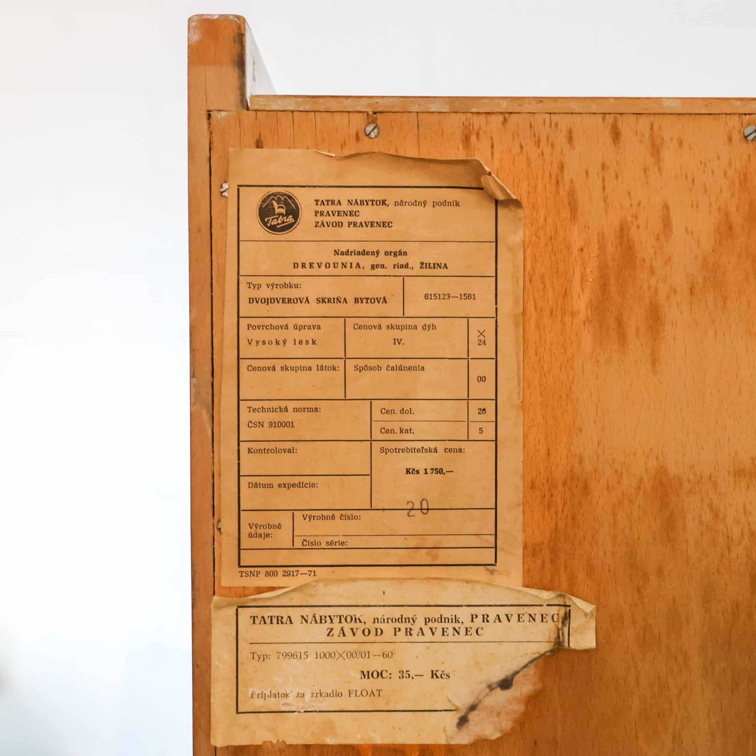 Vintage-Kleiderschrank – Tatra Nabytok – Abbildung 11