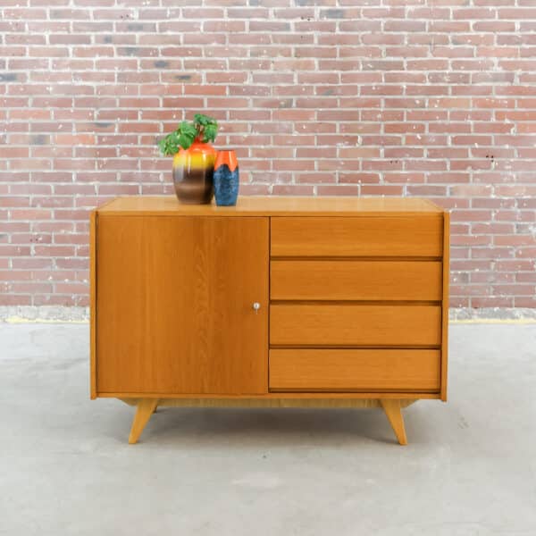 Mid-Century Sideboard von Jiří Jiroutek