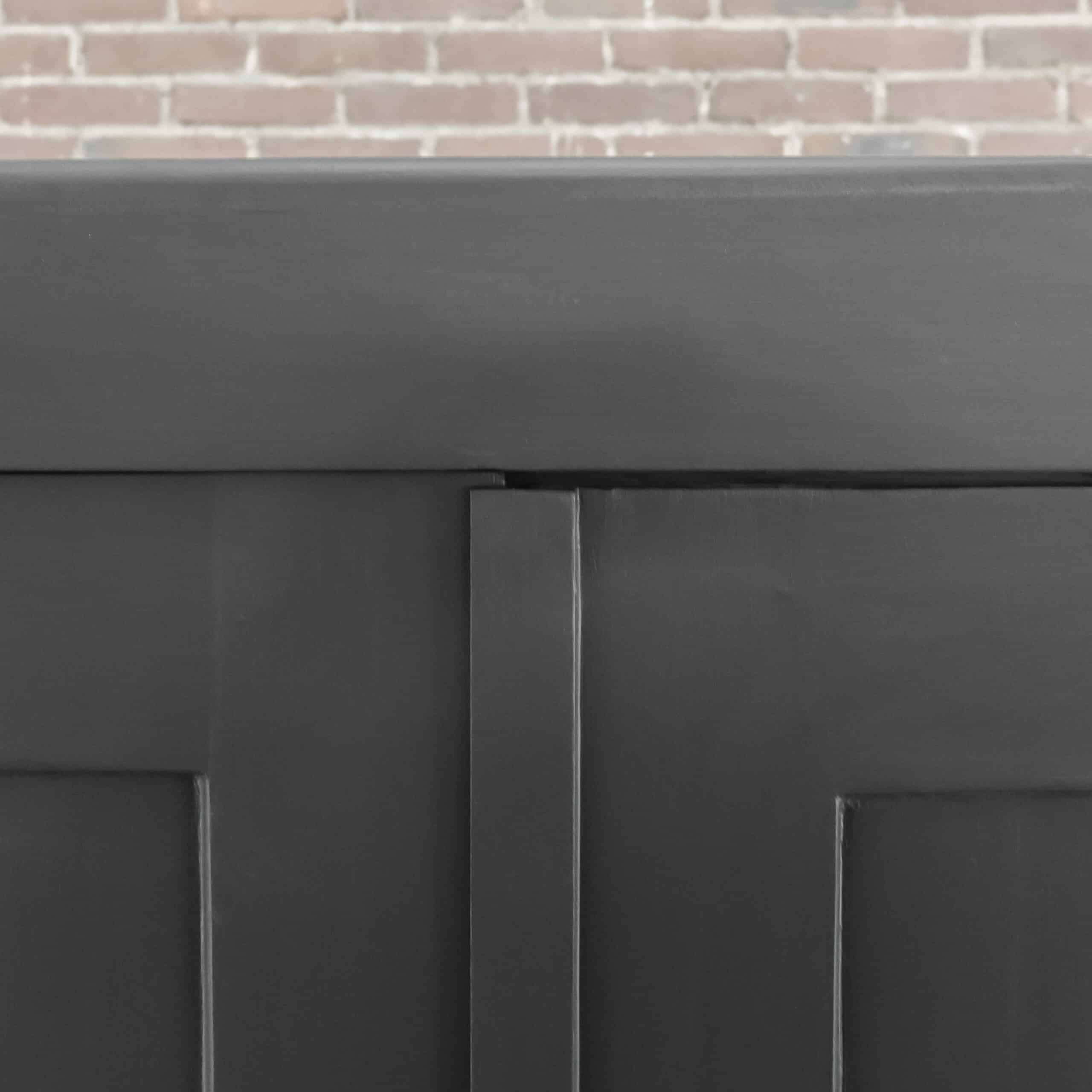 Schwarzer Wäscheschrank - Bild 3