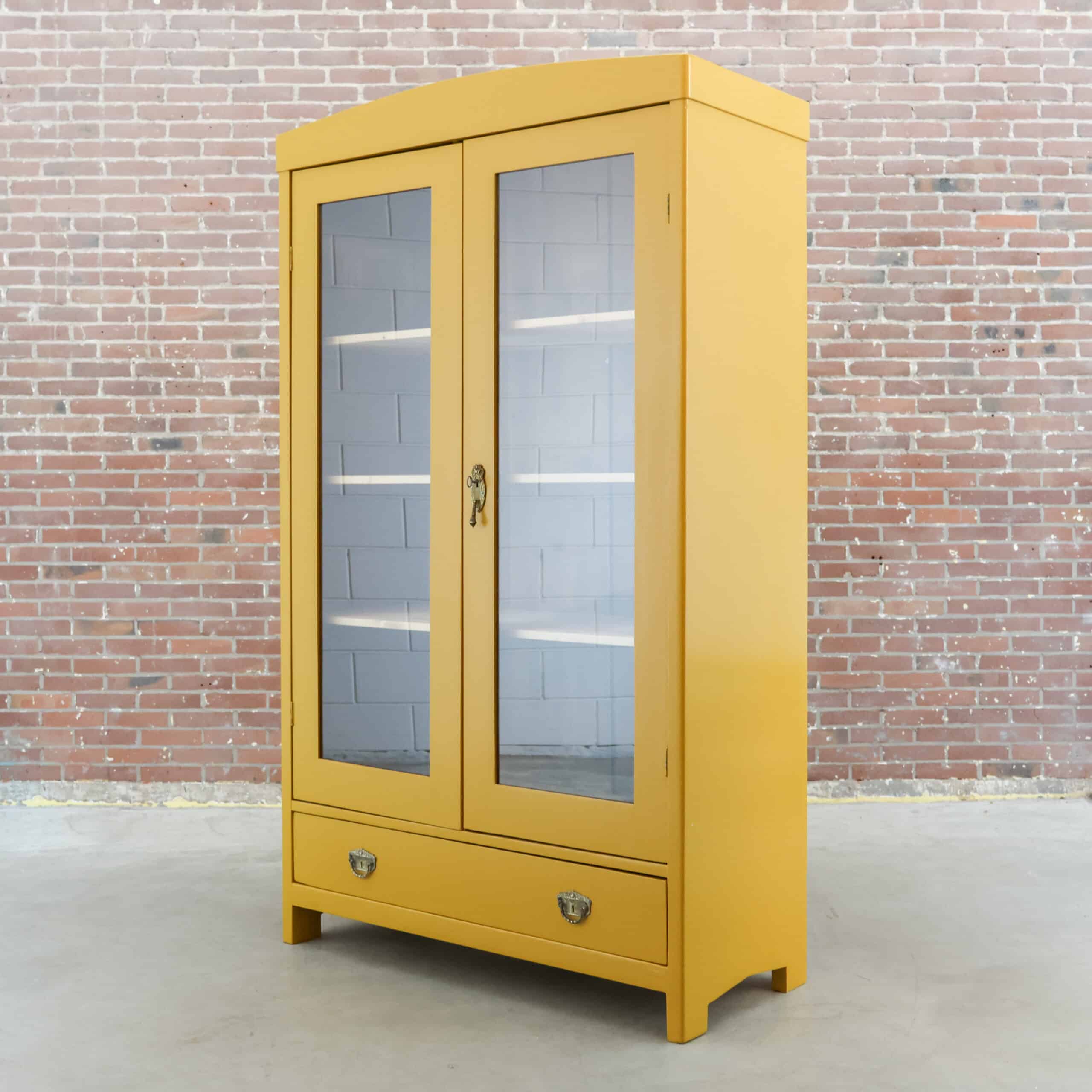 Gelbe Brocante-Vitrine - Bild 7