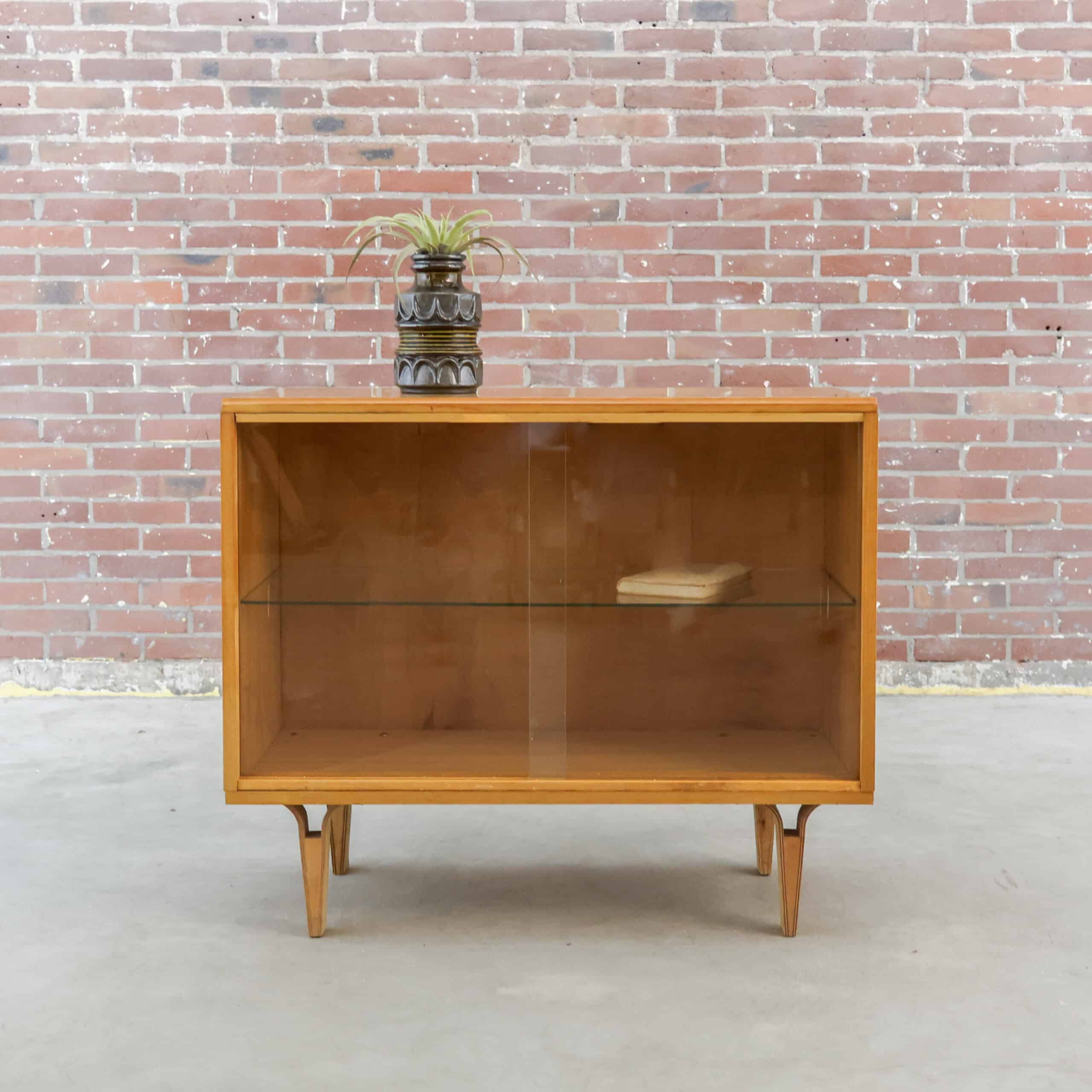Vintage-Vitrine