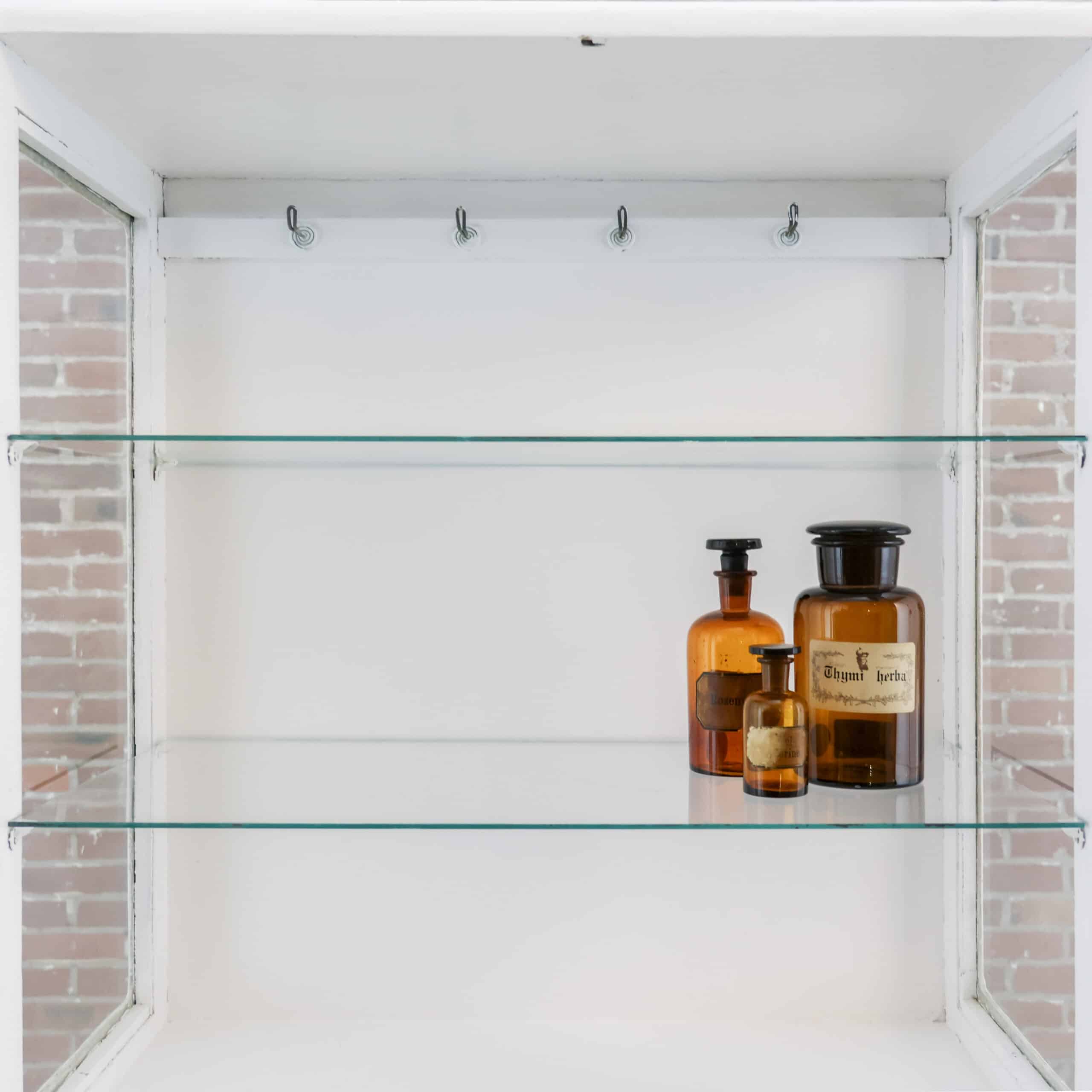 Vintage-Arztschrank - Bild 4