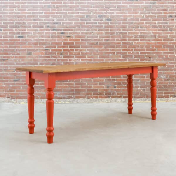 Esstisch im Landhausstil