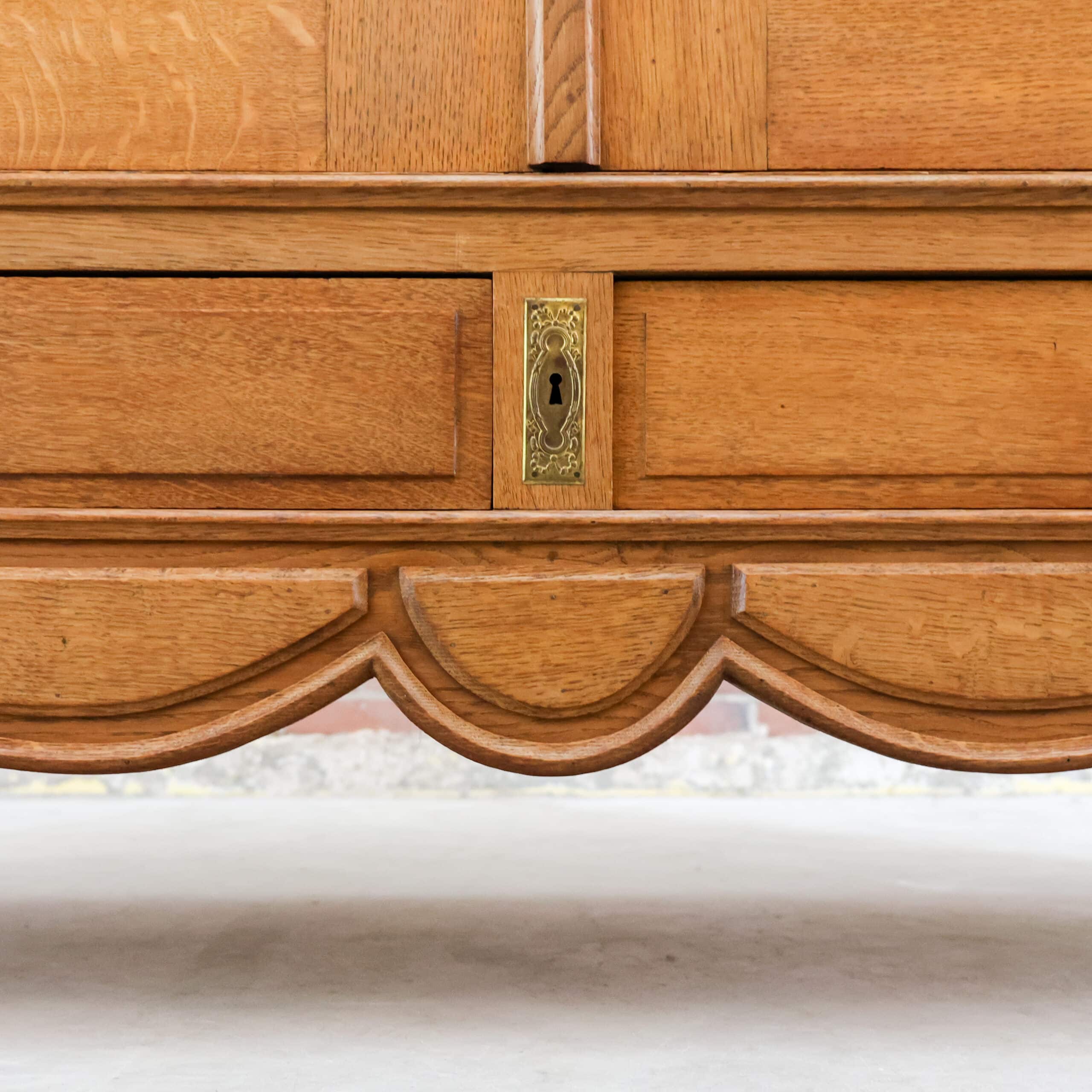 Antiker französischer Wäscheschrank – zerlegbar – Abbildung 11