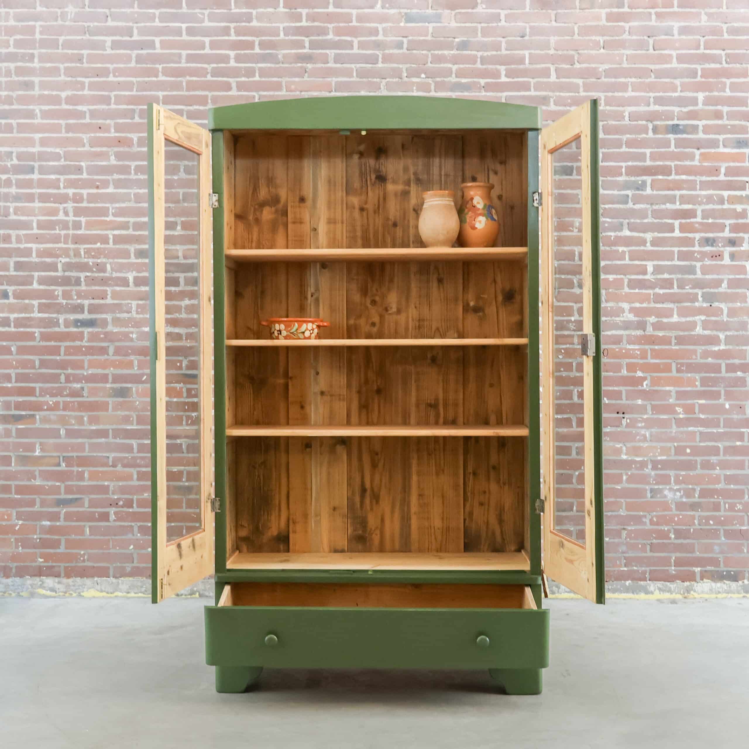 Brocante grüner Vitrinenschrank - Bild 2