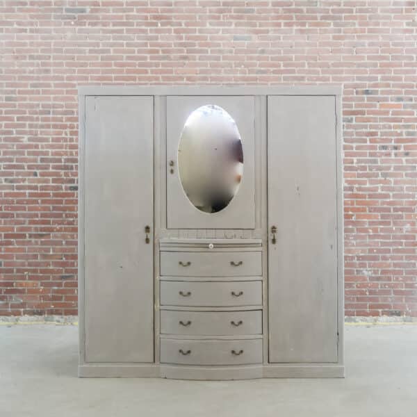 Brocante Wäscheschrank