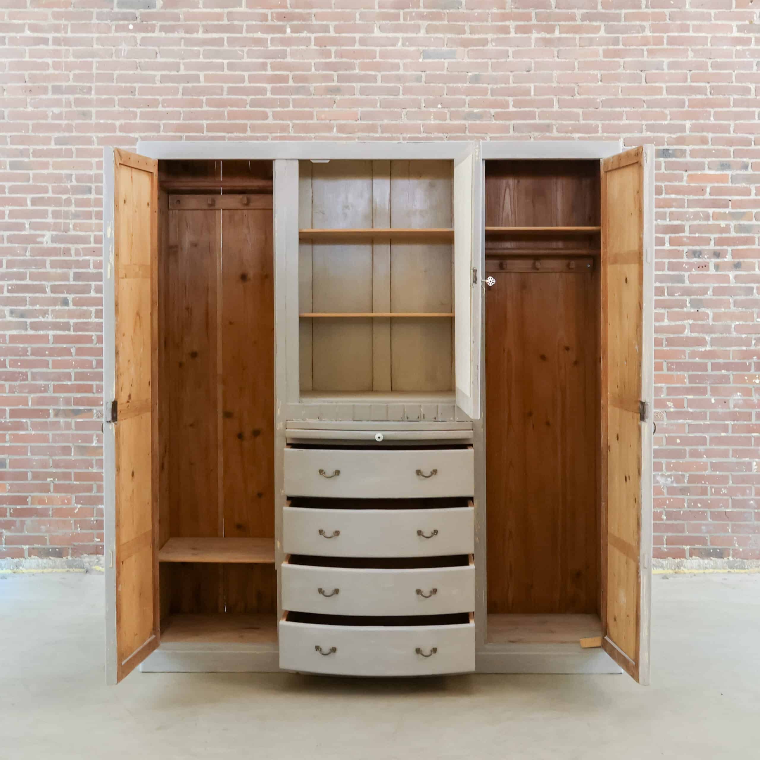Brocant Wäscheschrank - Bild 2