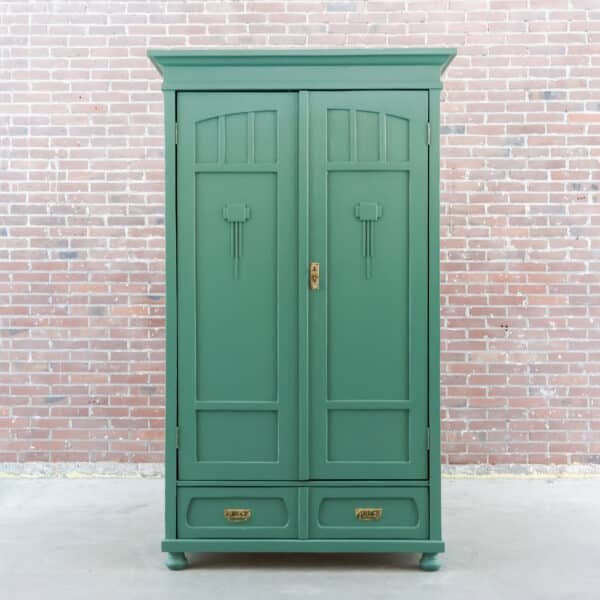 Brocante Wäscheschrank