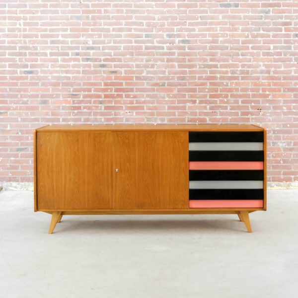 Vintage-Sideboard – Interieur