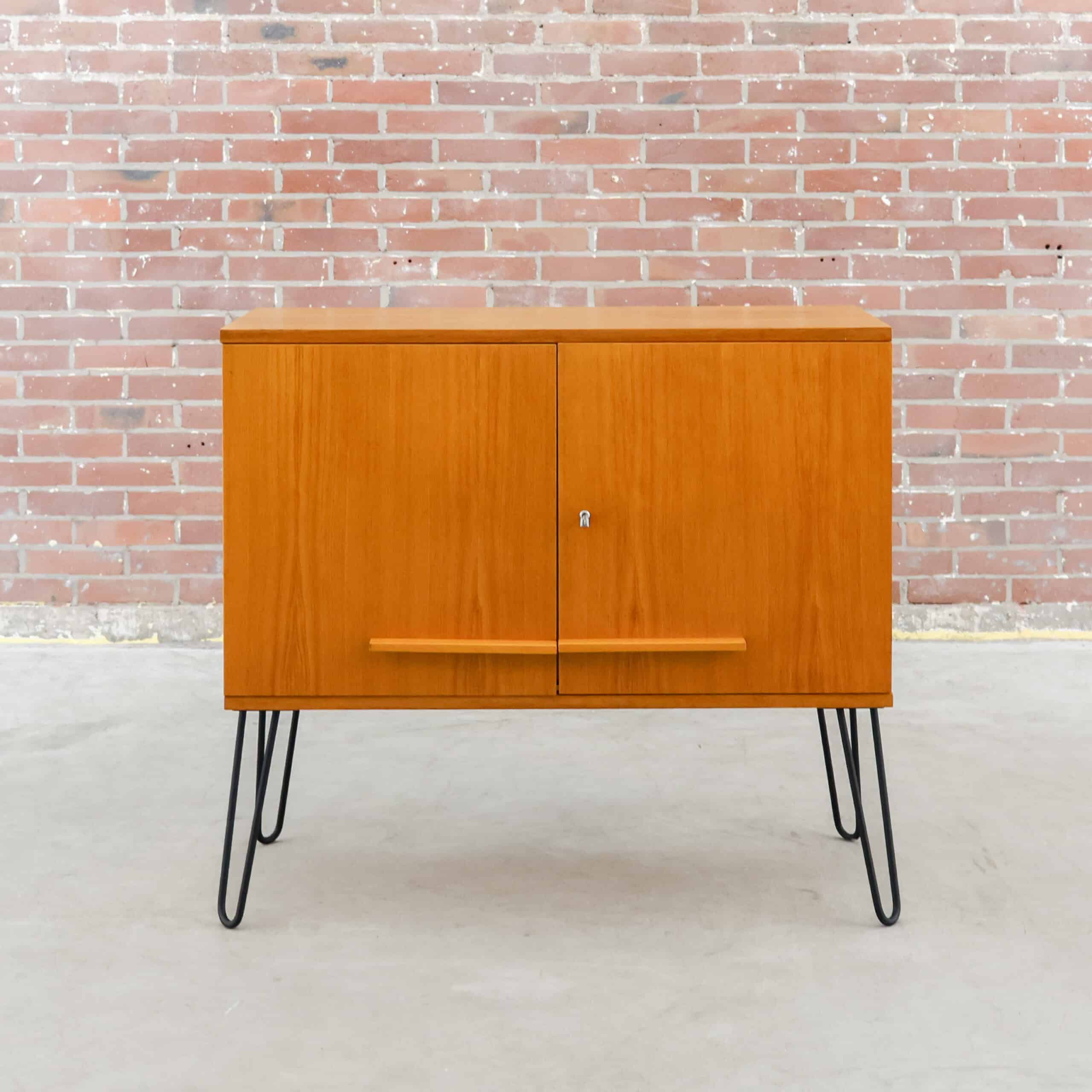Vintage-Schrank