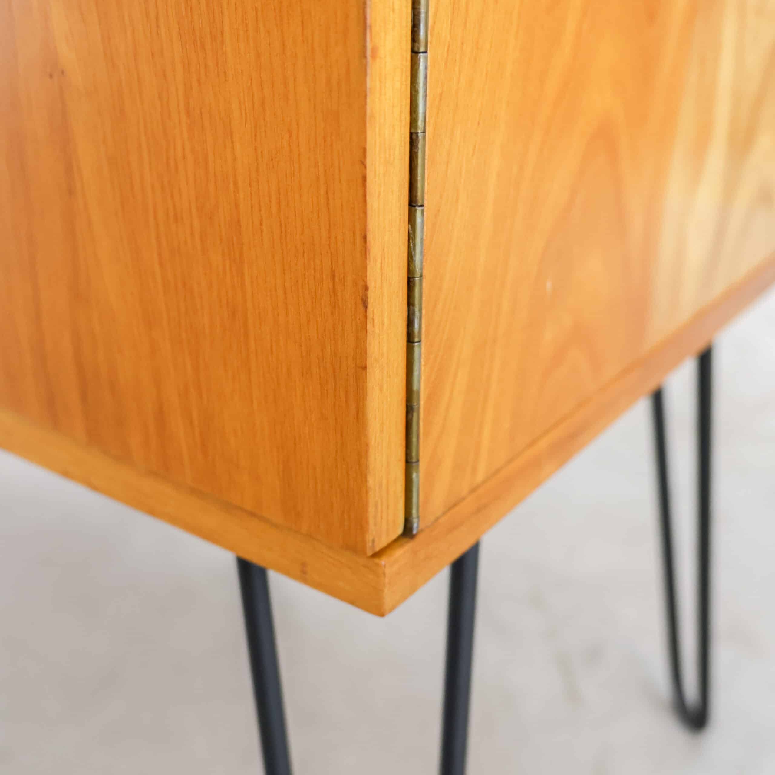 Vintage-Schränkchen – Abbildung 7