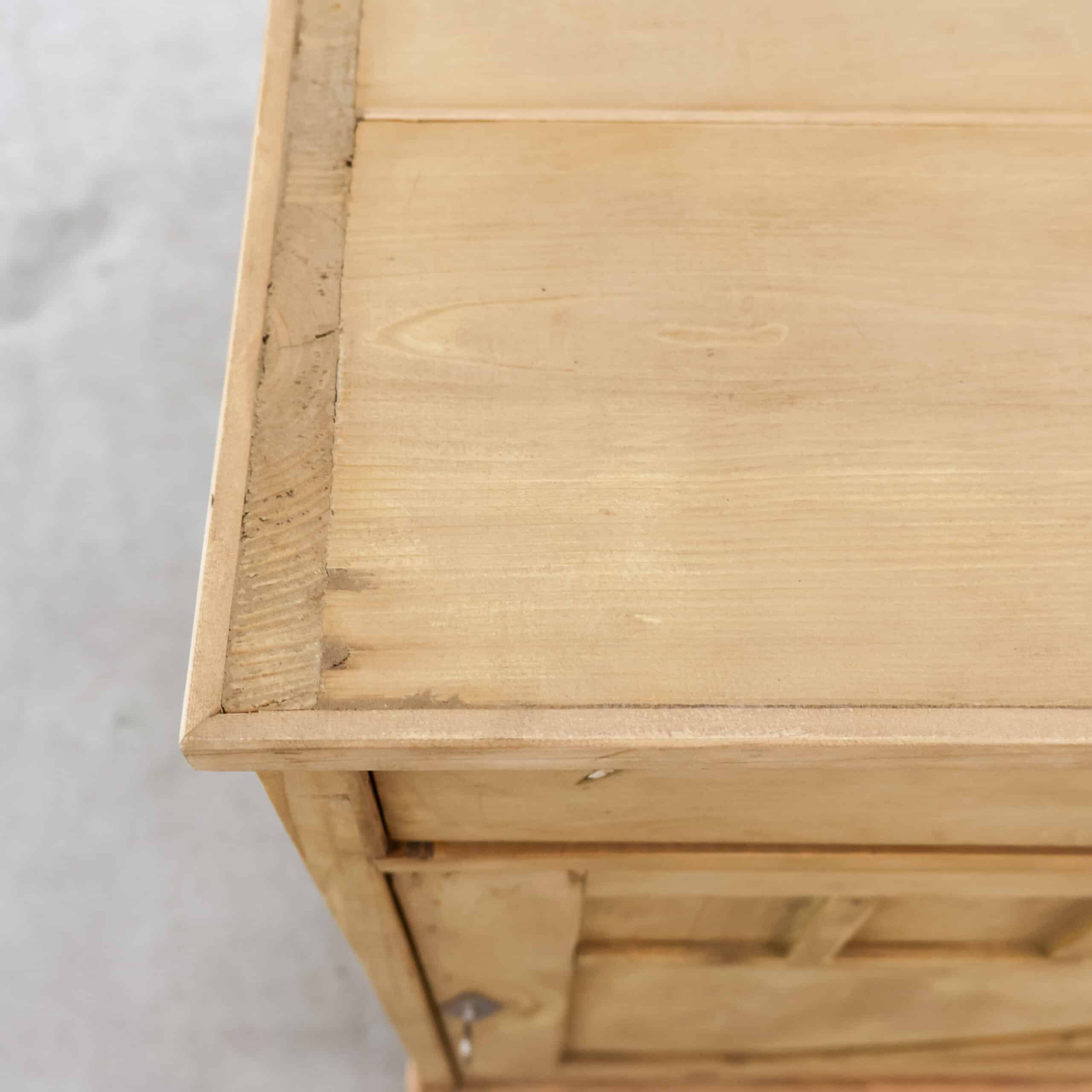 Kiefernholz-Sideboard – Abbildung 4