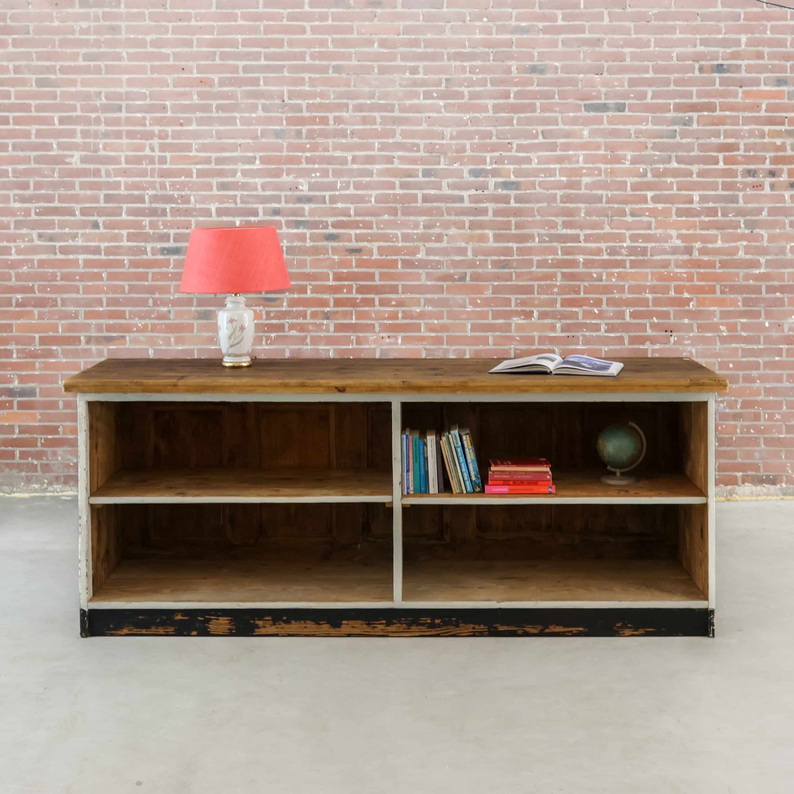 Brocante offenes Sideboard