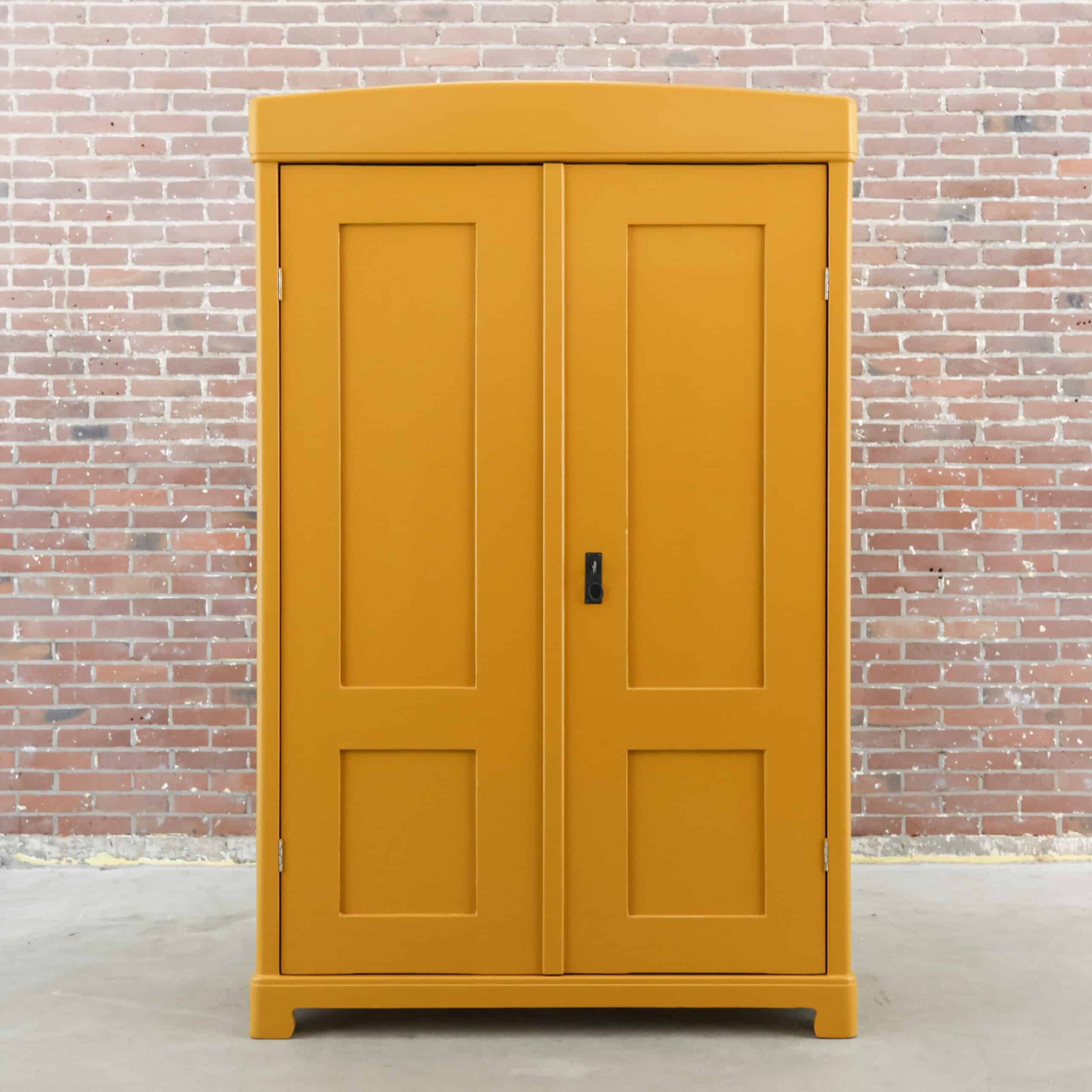 Brocante Wäscheschrank