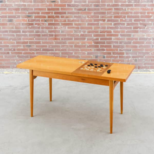 Vintage-Couchtisch mit Schachbrettmuster