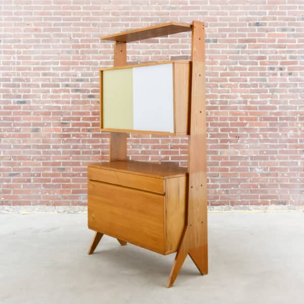 Highboard aus der Mitte des Jahrhunderts
