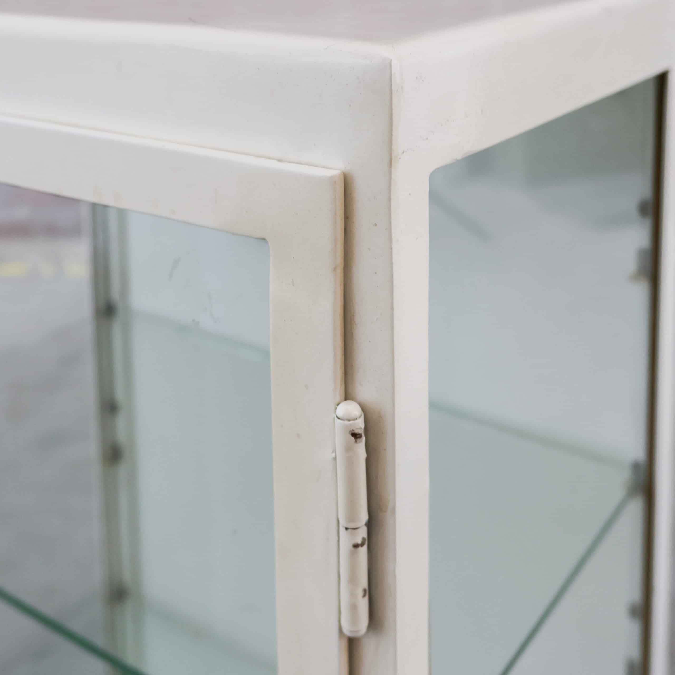 Vintage-Medizinschrank - Bild 3