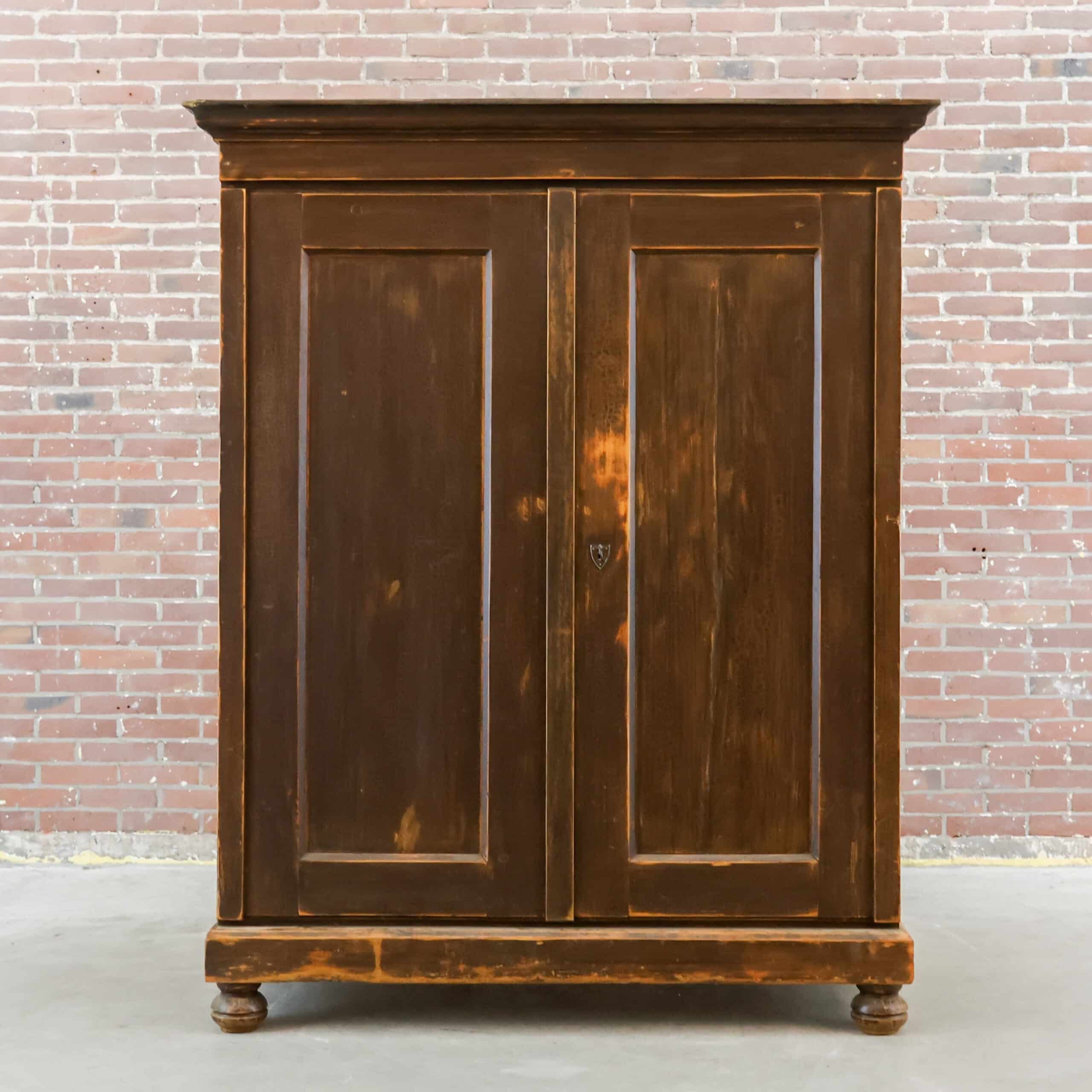 Brocante Wäscheschrank
