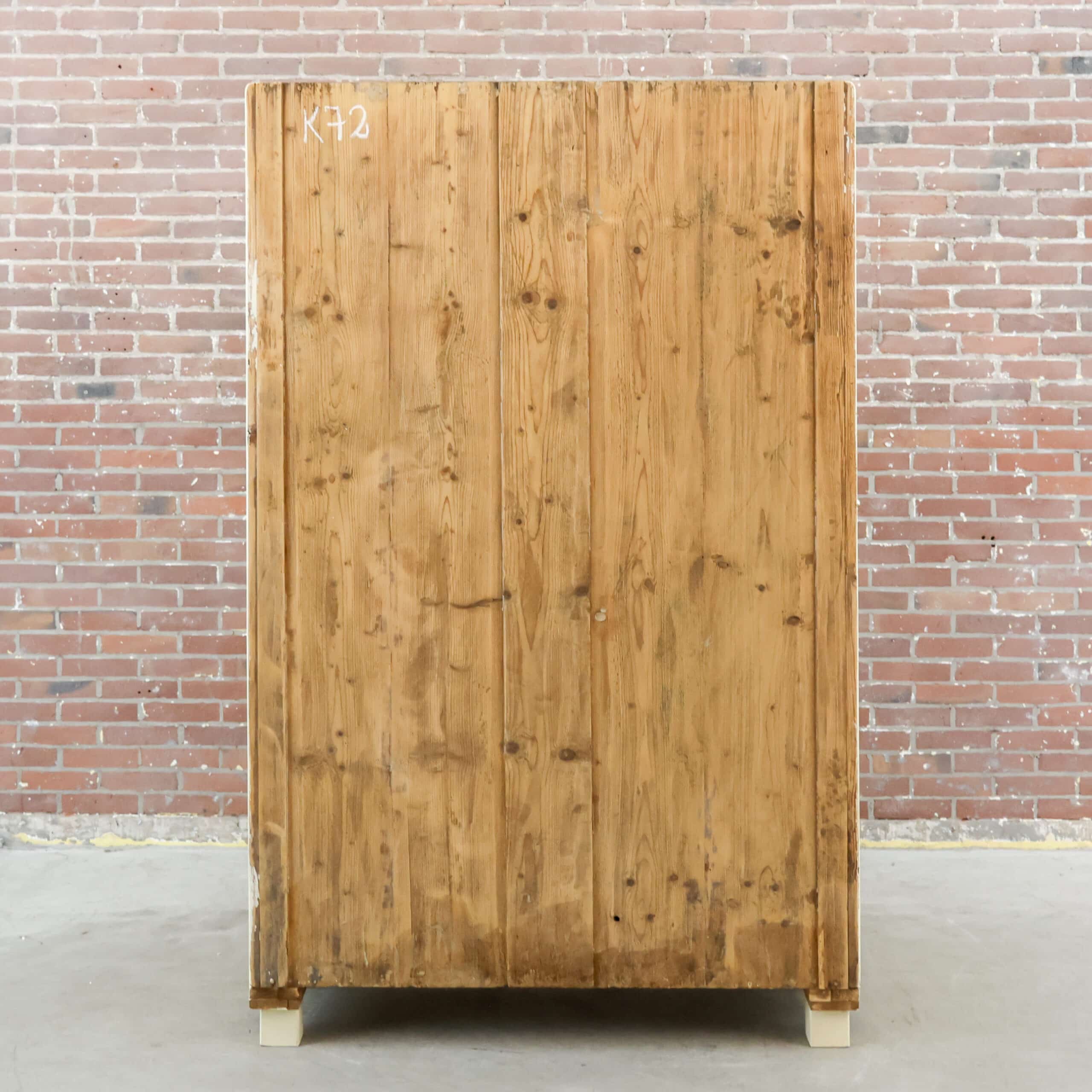 Brocante cremefarbener Wäscheschrank - Bild 7